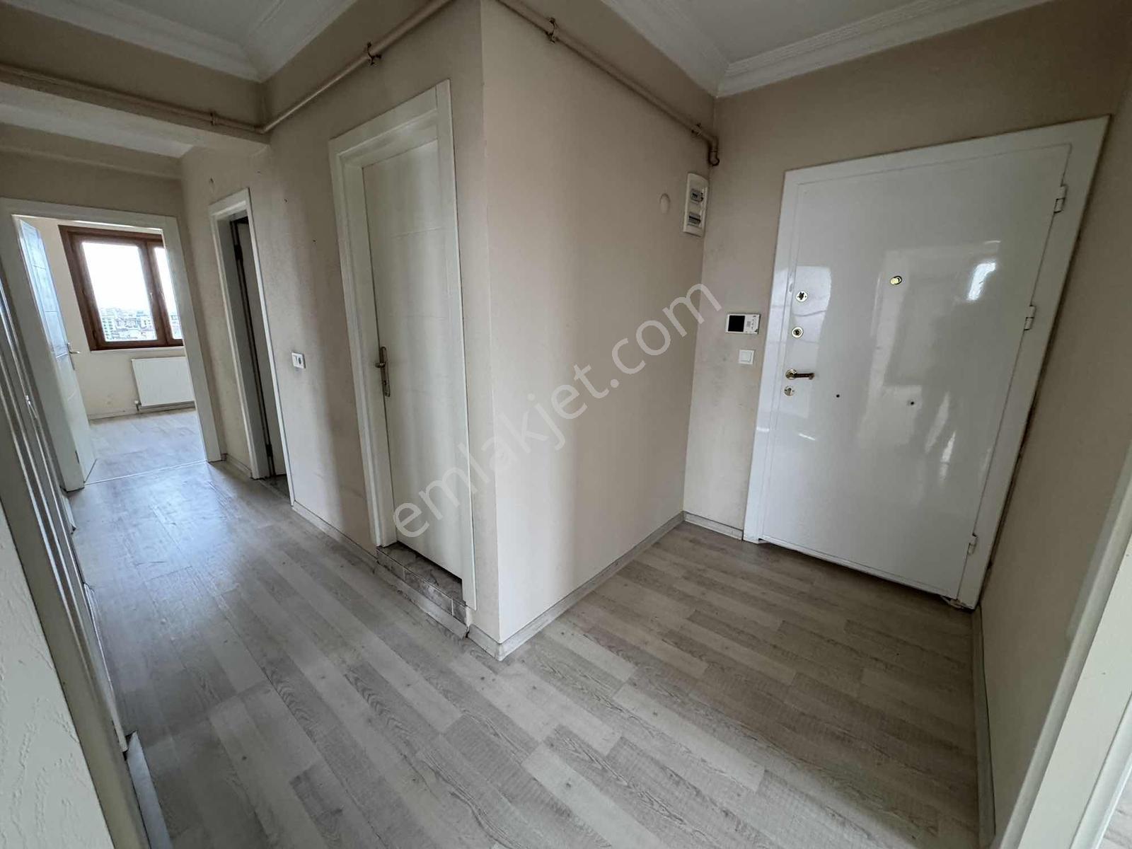 Pendik Esenler'de Emin Evime Uygun 3 Cepheli Satılık 120m² 3+1 - Görsel 25