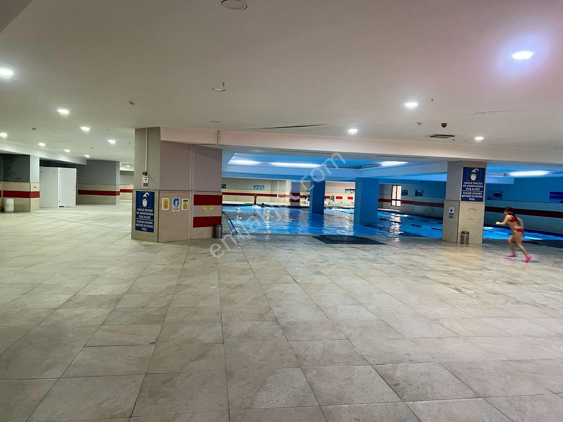 Kiptaş Venezia Mega Kiralık Boş Avm Nnzr. Kare Salon 1+1 Daire - Görsel 19