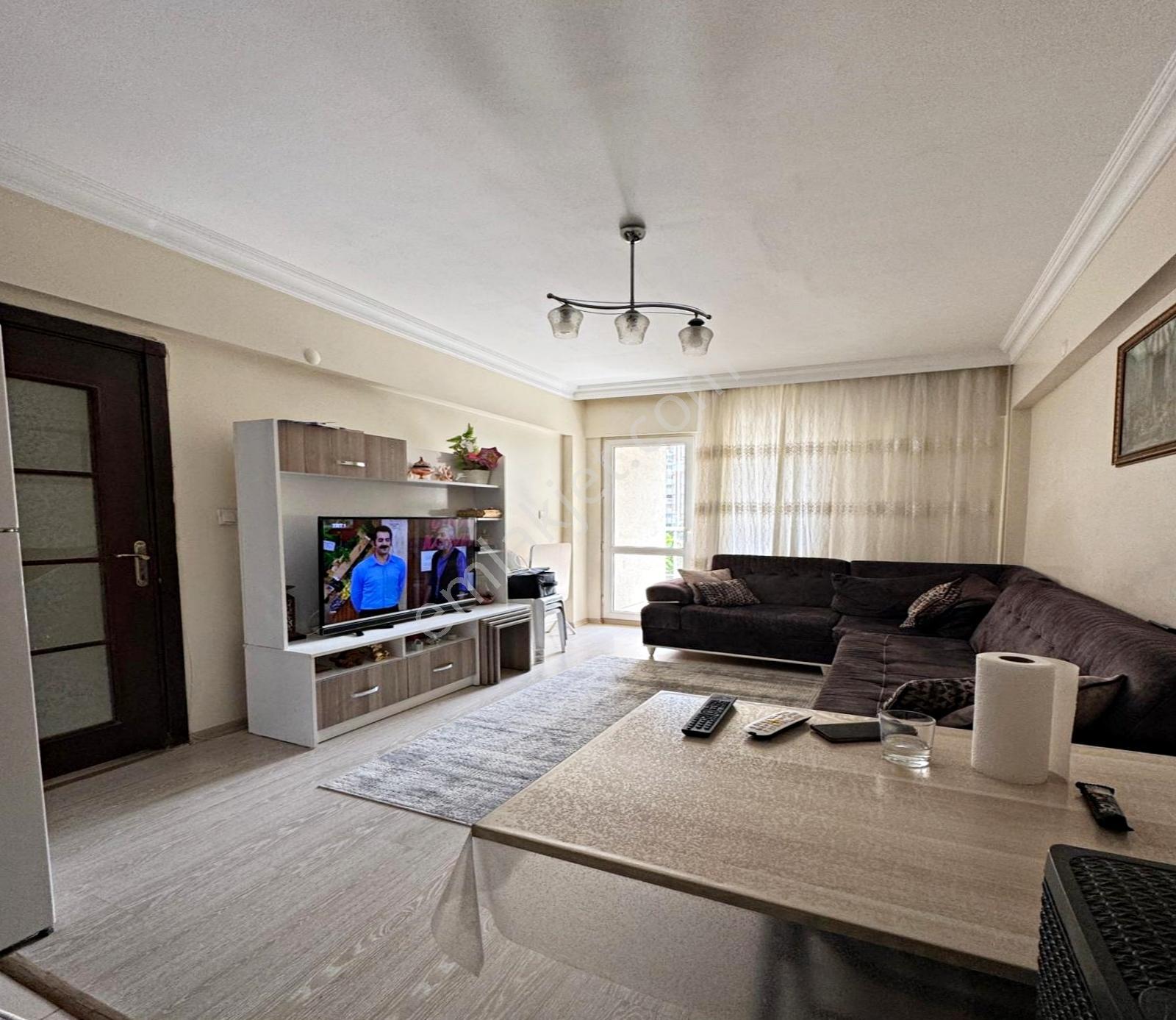 Adnankahveci Mahallesinde Site İçi 2+1 Satılık Daire - Görsel 3