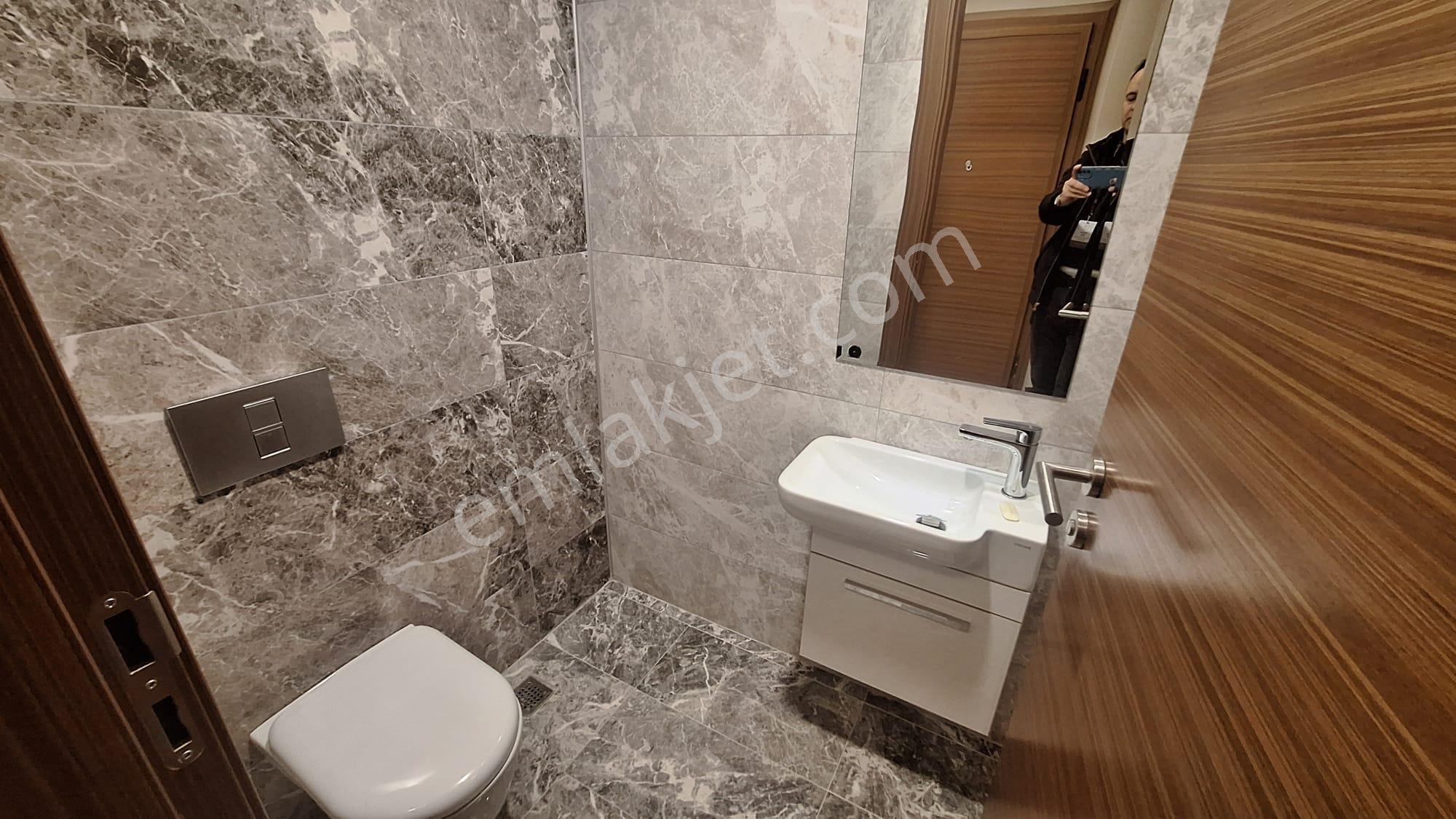 Century 21 Vizyon'dan Terrace Park Sitesinde 2+1 Lüks Kiralık Daire - Görsel 32
