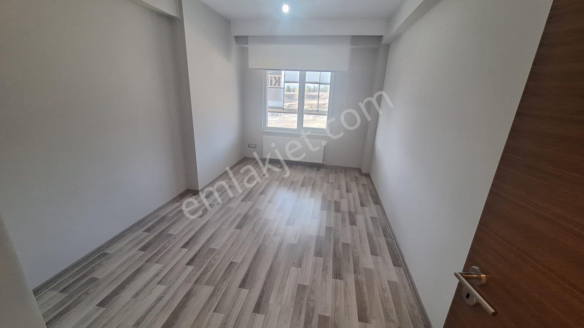 Century 21 Vizyon'dan Terrace Park Sitesinde 2+1 Lüks Kiralık Daire - Görsel 21