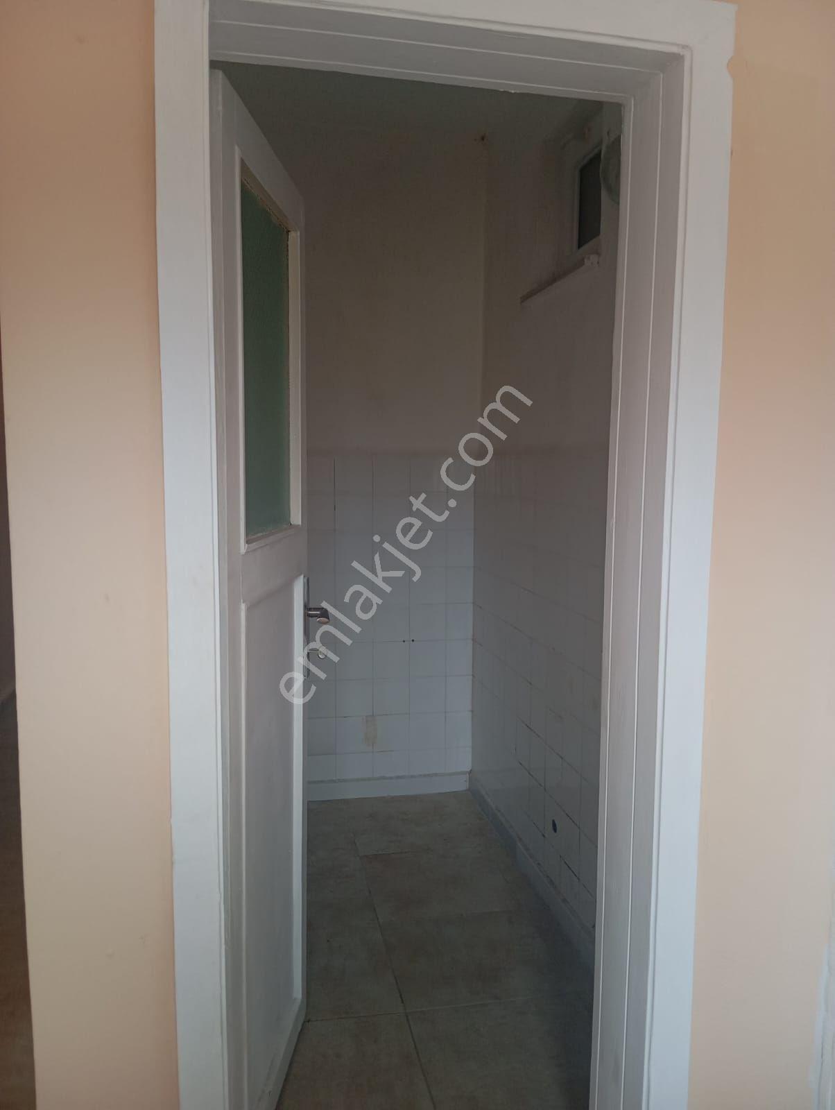 İpsala Merkez Çarşıya Yakın Kiralık Bahçeli Ev - Görsel 4