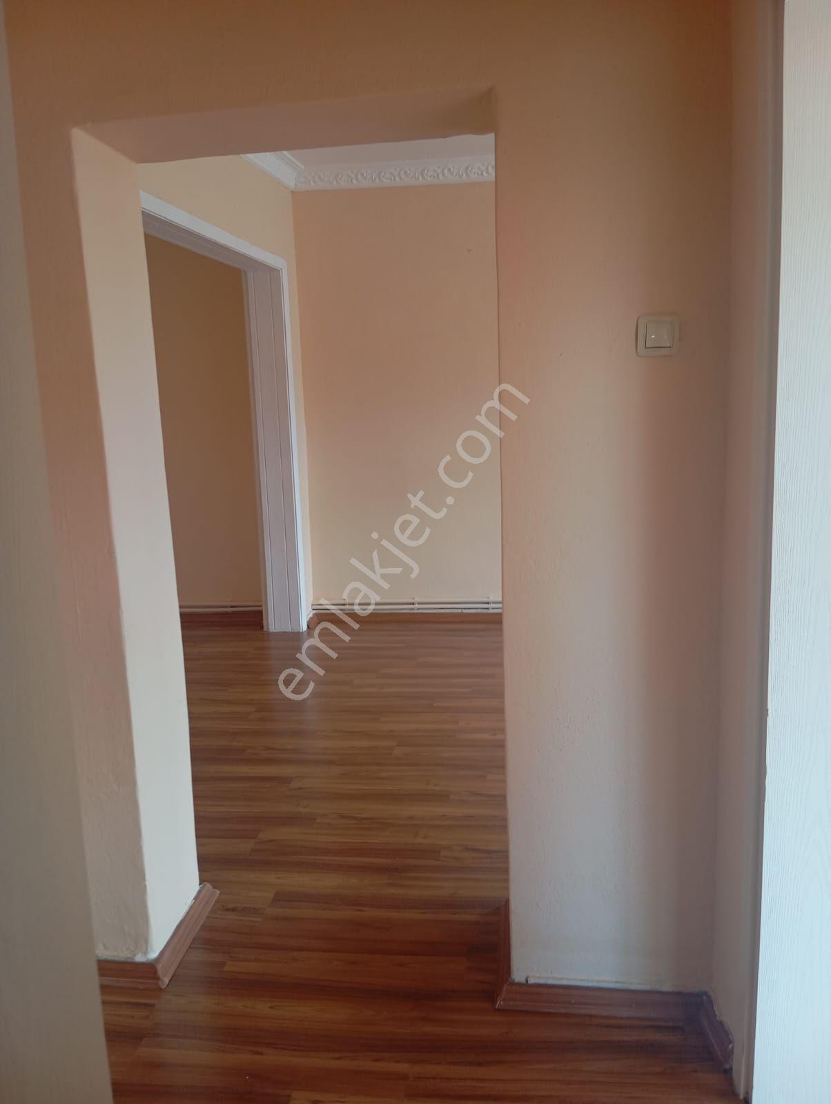 İpsala Merkez Çarşıya Yakın Kiralık Bahçeli Ev - Görsel 14