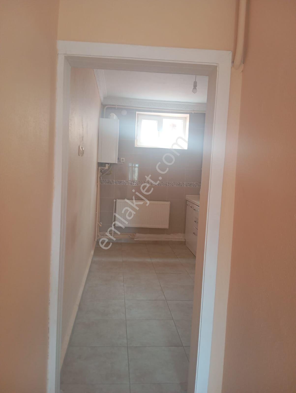 İpsala Merkez Çarşıya Yakın Kiralık Bahçeli Ev - Görsel 7