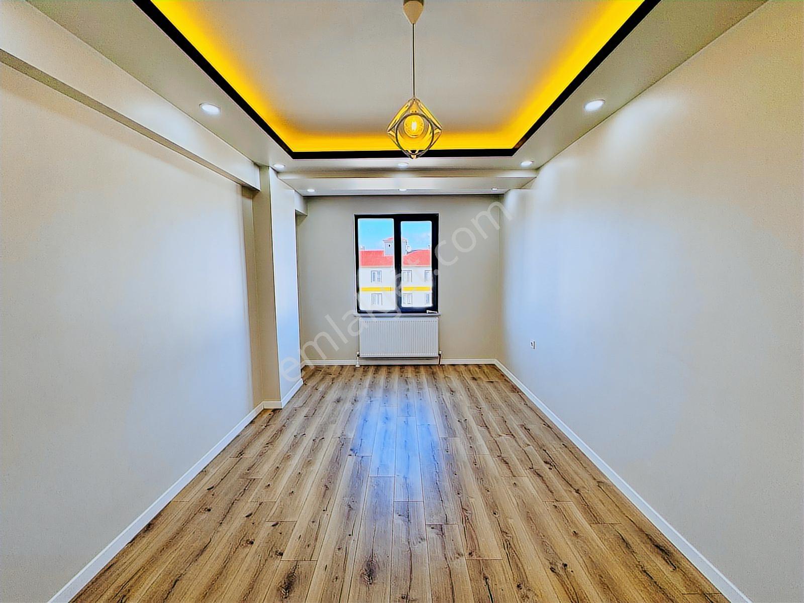 Güven'den Kapaklı'da Caddeye,servislere Yakın Kiralık 2+1 Daire - Görsel 6