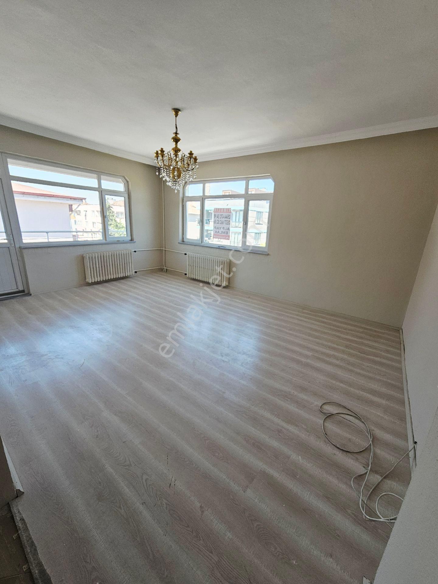 Gönen Kurtuluş Mahallesinde 3+1 Kiralık Daire - Görsel 11