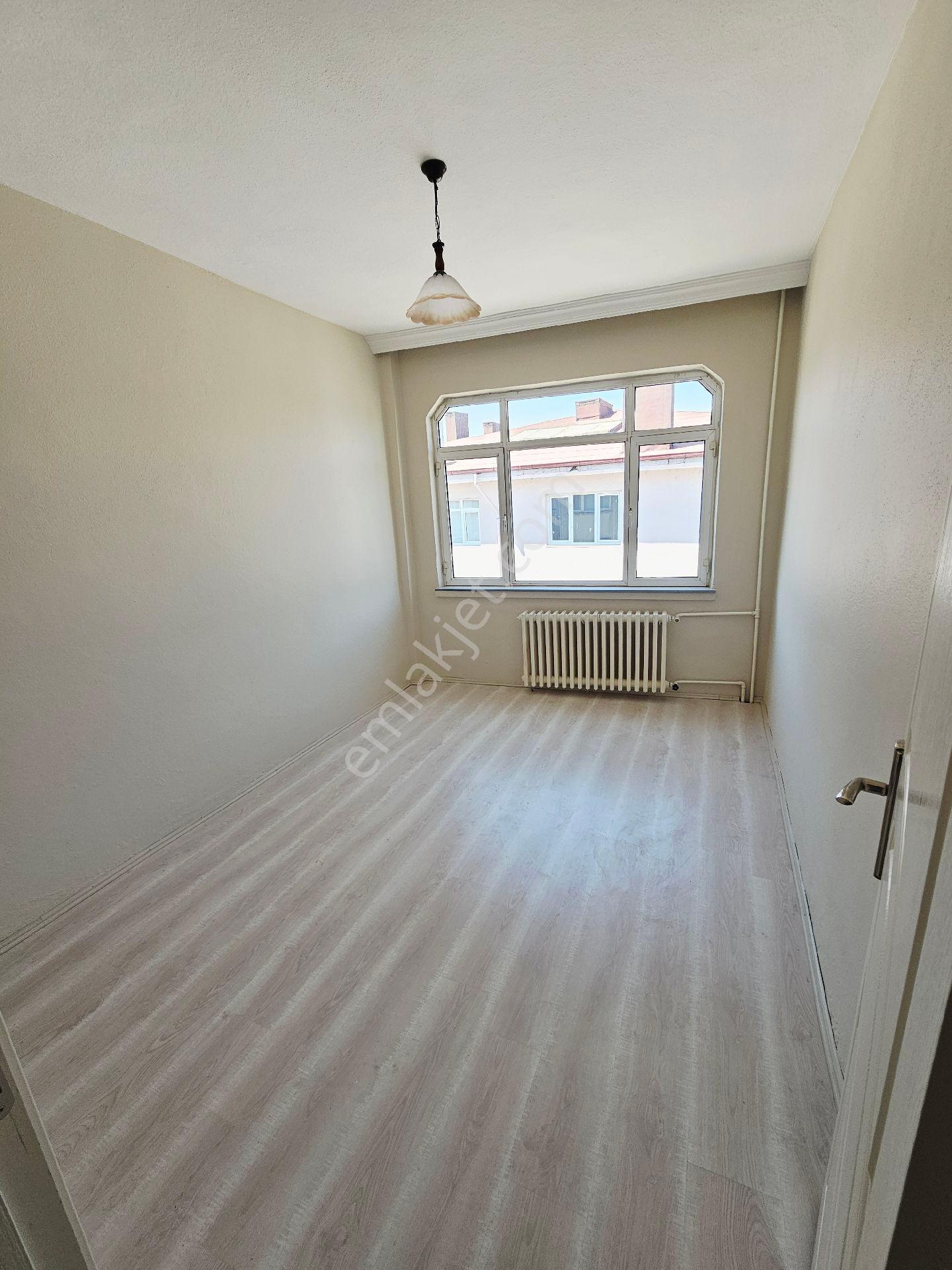 Gönen Kurtuluş Mahallesinde 3+1 Kiralık Daire - Görsel 21