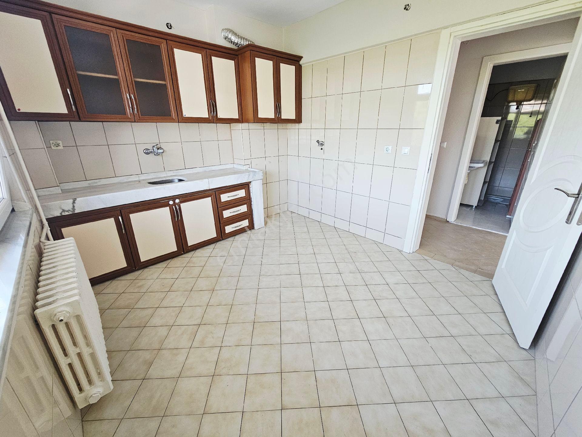 Gönen Kurtuluş Mahallesinde 3+1 Kiralık Daire - Görsel 5