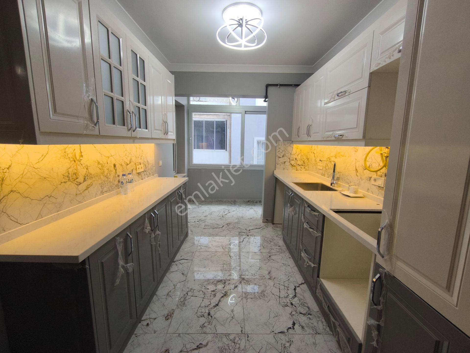 Ticari+konut 10 Kat Emsal 3 Ada Bazlı İmarlı Komple Satılık 1 Dükkan Ve 3+1 İçi Yapılı Daire - Görsel 24