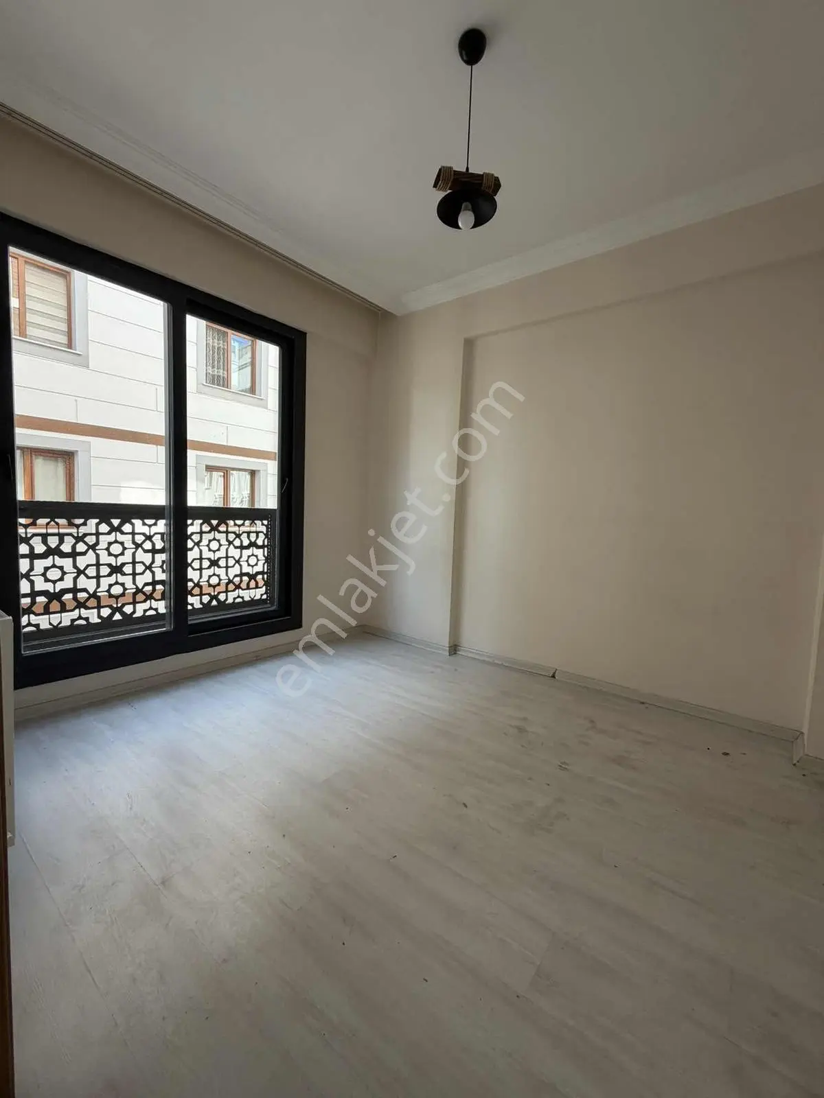 Emlak Center'dan Satılık Yeni Mahalle'de 1+1 Arakat Boş Daire - Görsel 17