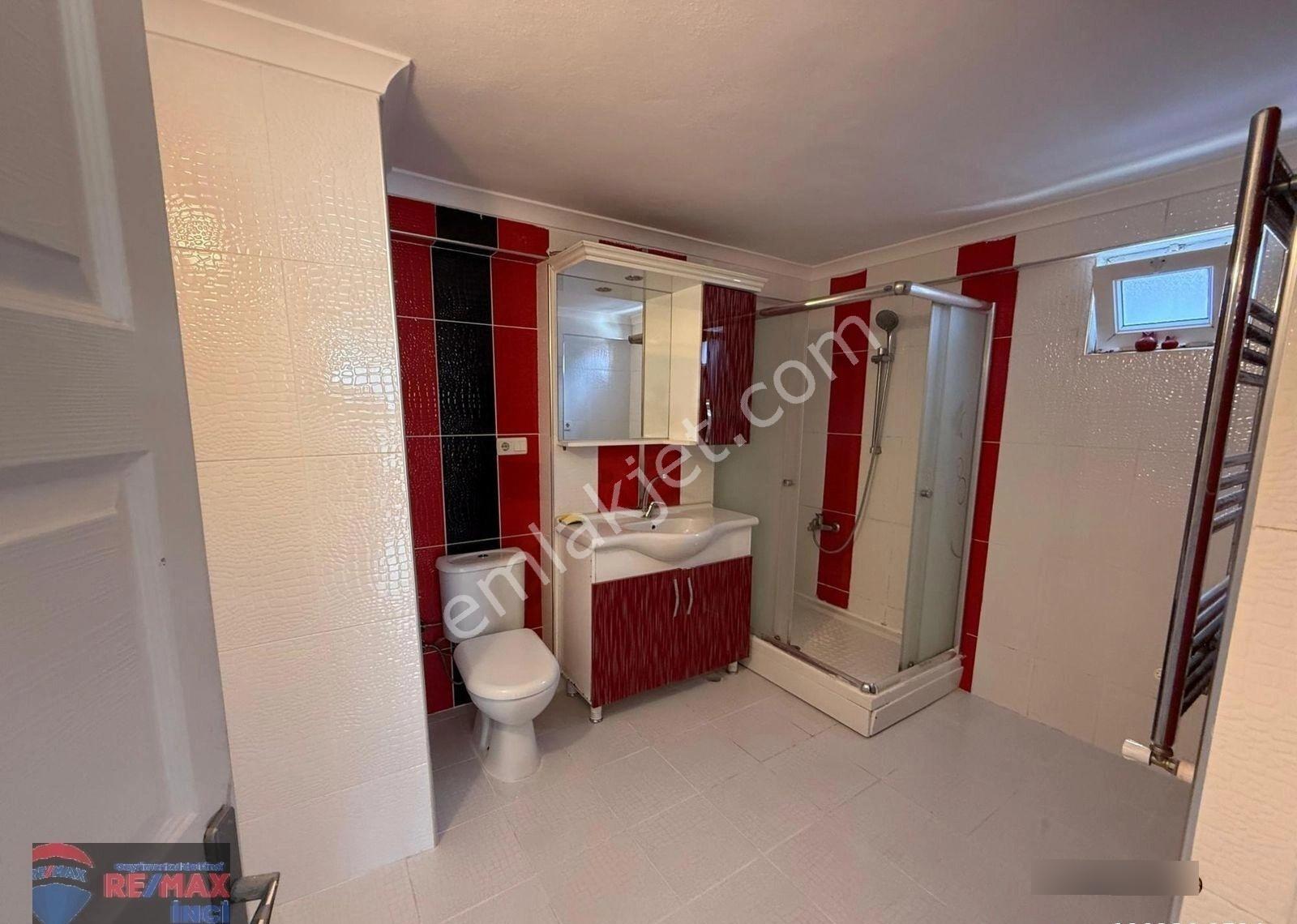 Re/max İnci'den Toygar Mah. Damla Sitesinde Geniş Kiralık 2+1 Daire - Görsel 13