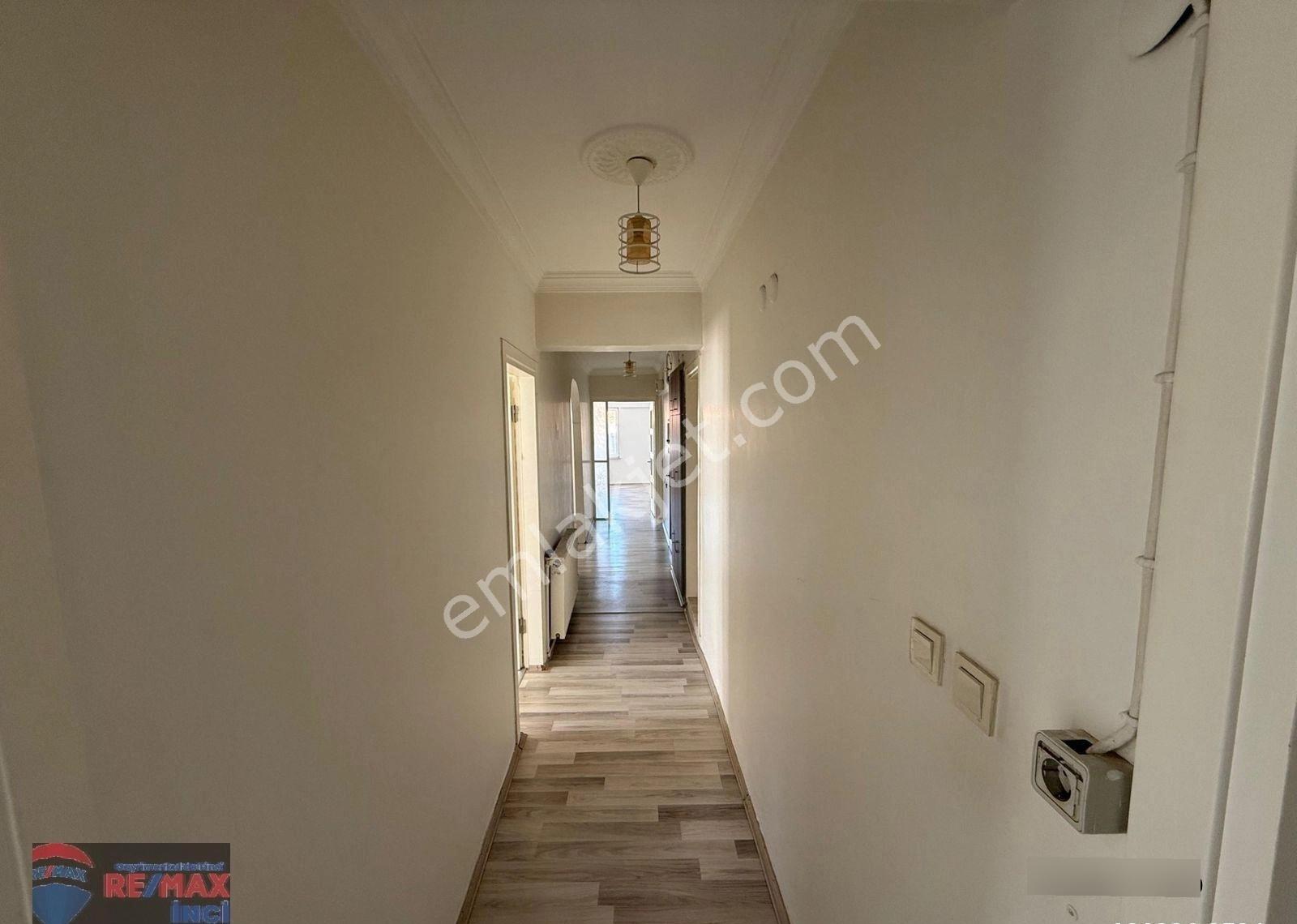 Re/max İnci'den Toygar Mah. Damla Sitesinde Geniş Kiralık 2+1 Daire - Görsel 23