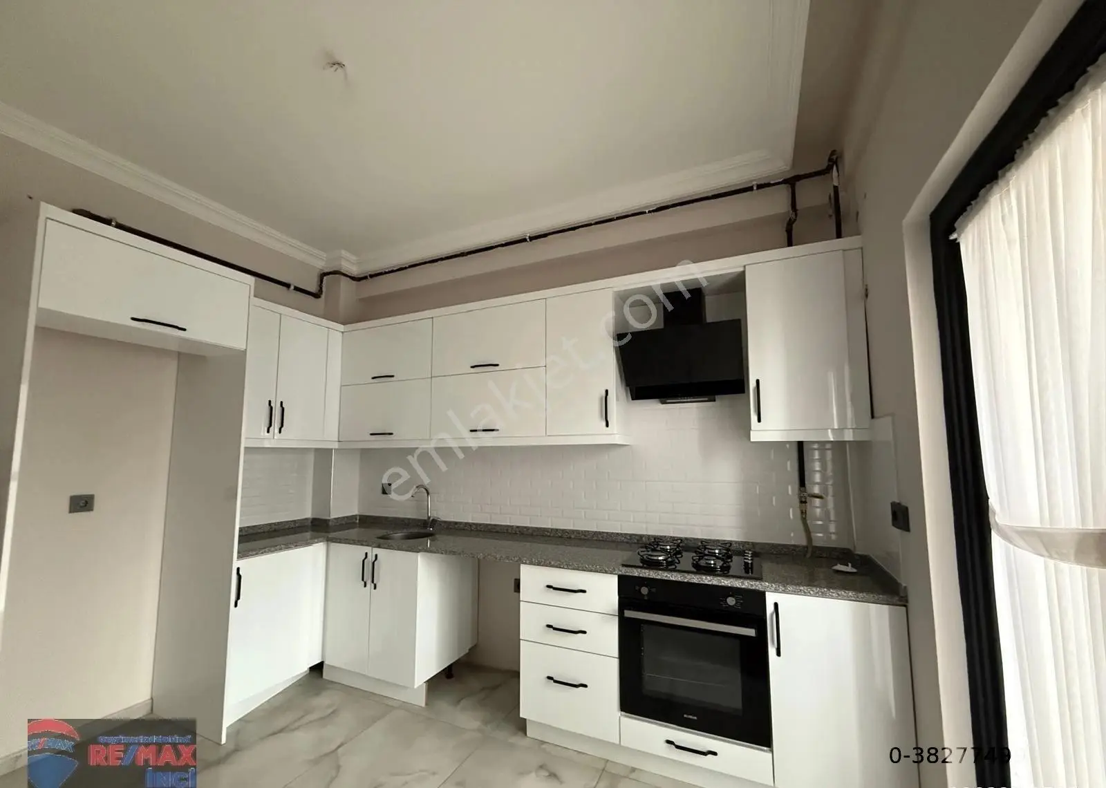 Re/max İnci'den Gop. Ayrı Mutfaklı Teraslı Geniş Kiralık 1+1 - Görsel 27