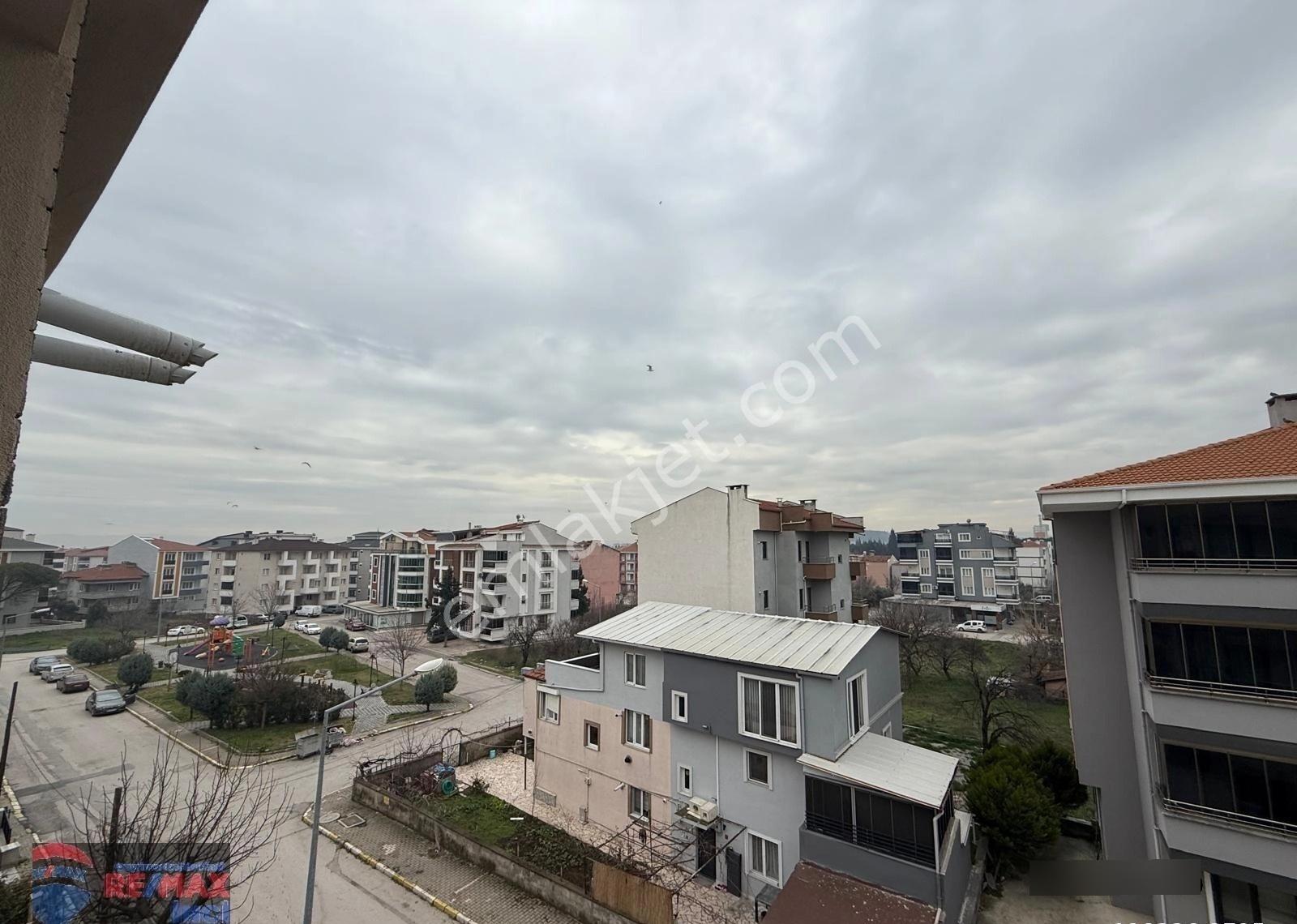 Re/max İnci'den Gop. Ayrı Mutfaklı Teraslı Geniş Kiralık 1+1 - Görsel 25