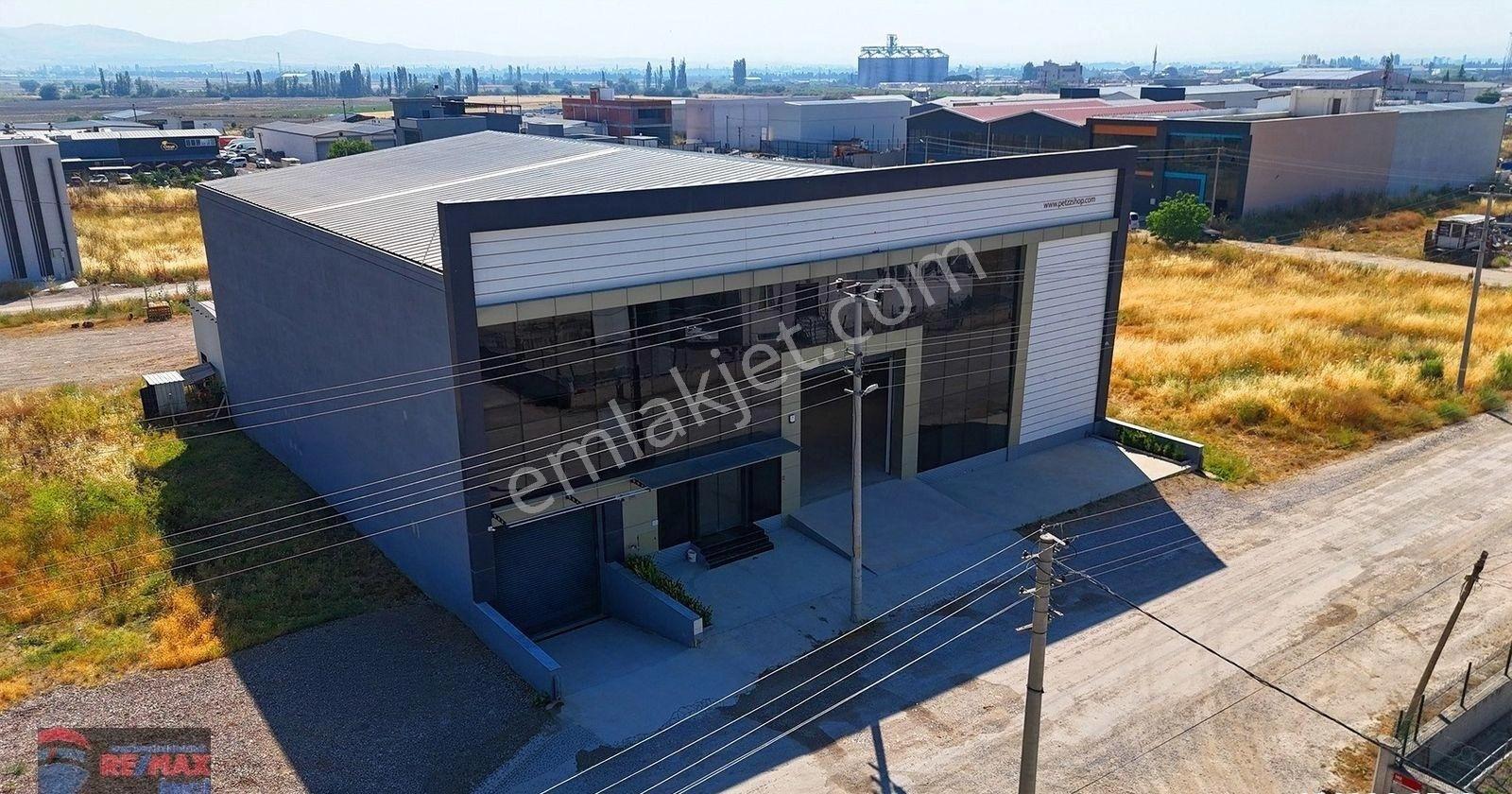 Re/max İnci'den Paşaalanı Sanayi’de Kiralık 2.520 M² Dükkan & Mağaza - Görsel 4