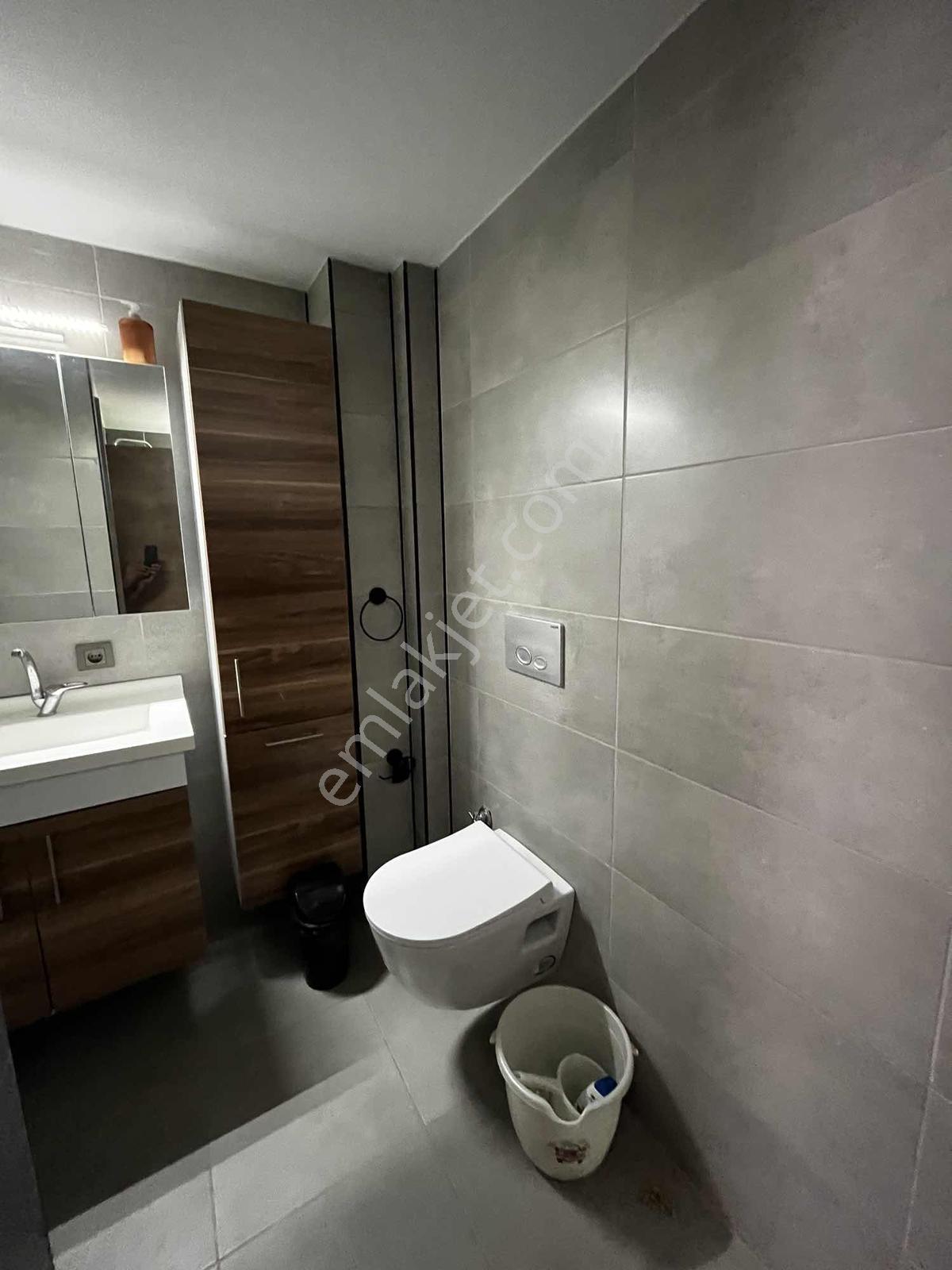Davutlarda Şehrin İçinde Havuzlu Sitede Satılık 2+1 Villa - Görsel 6