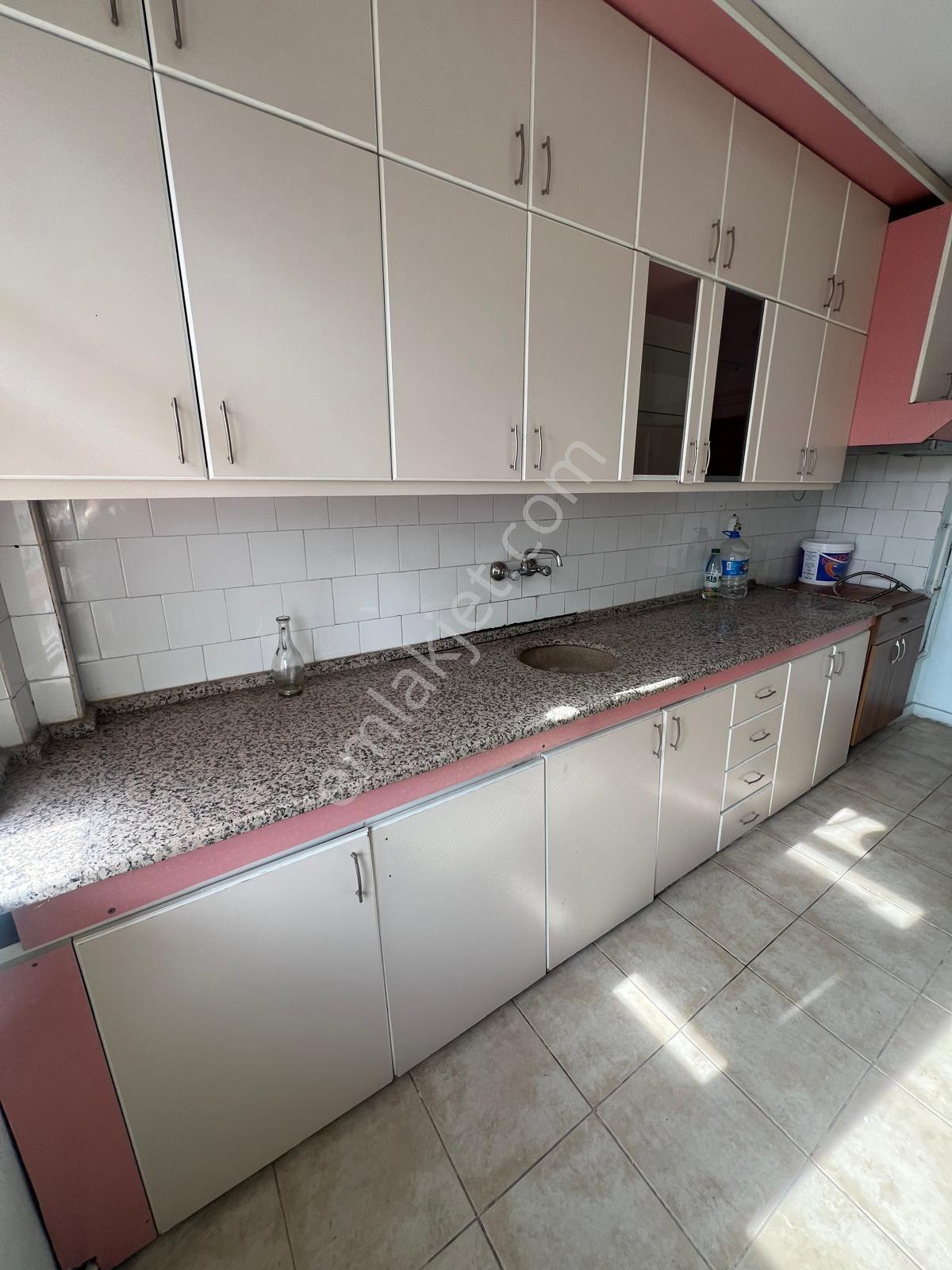 Arkadaş Emlaktan Kale Mahallesinde 2+1 Kiralık Daire - Görsel 2