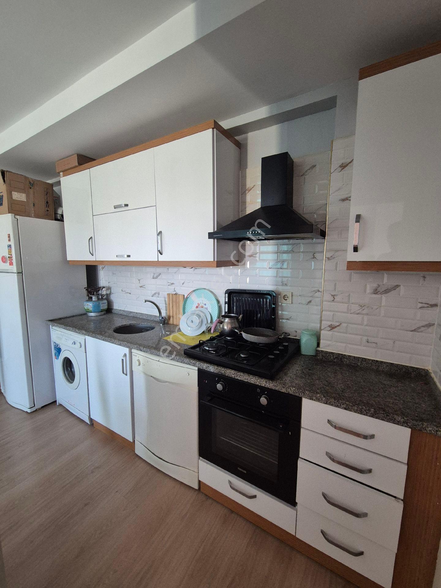 Gültepe'de 1+1 Full Eşyalı Az Katlı Balkonlu Geniş Oturumlu Kiralık Daire - Görsel 6