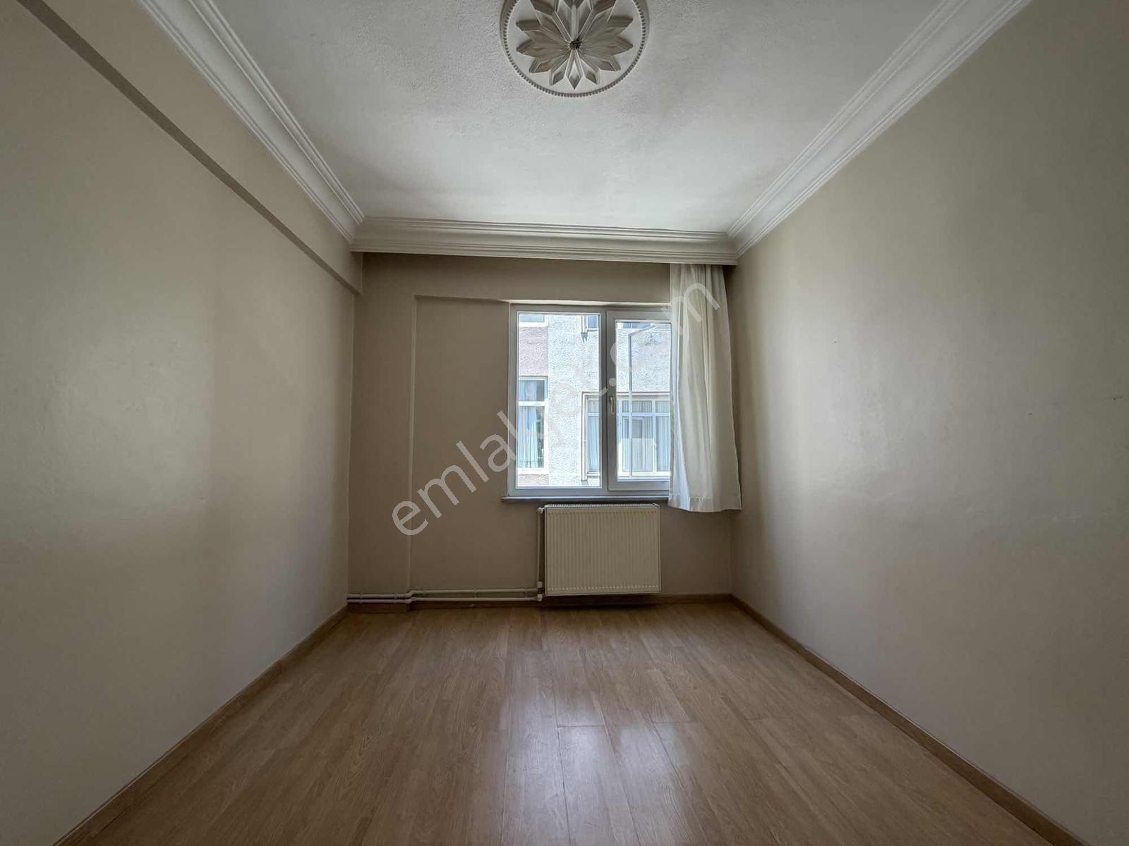 Şeyhsinan Mahallesi'nde Merkezi Konumda Kiralık 3+1 Daire - Görsel 12