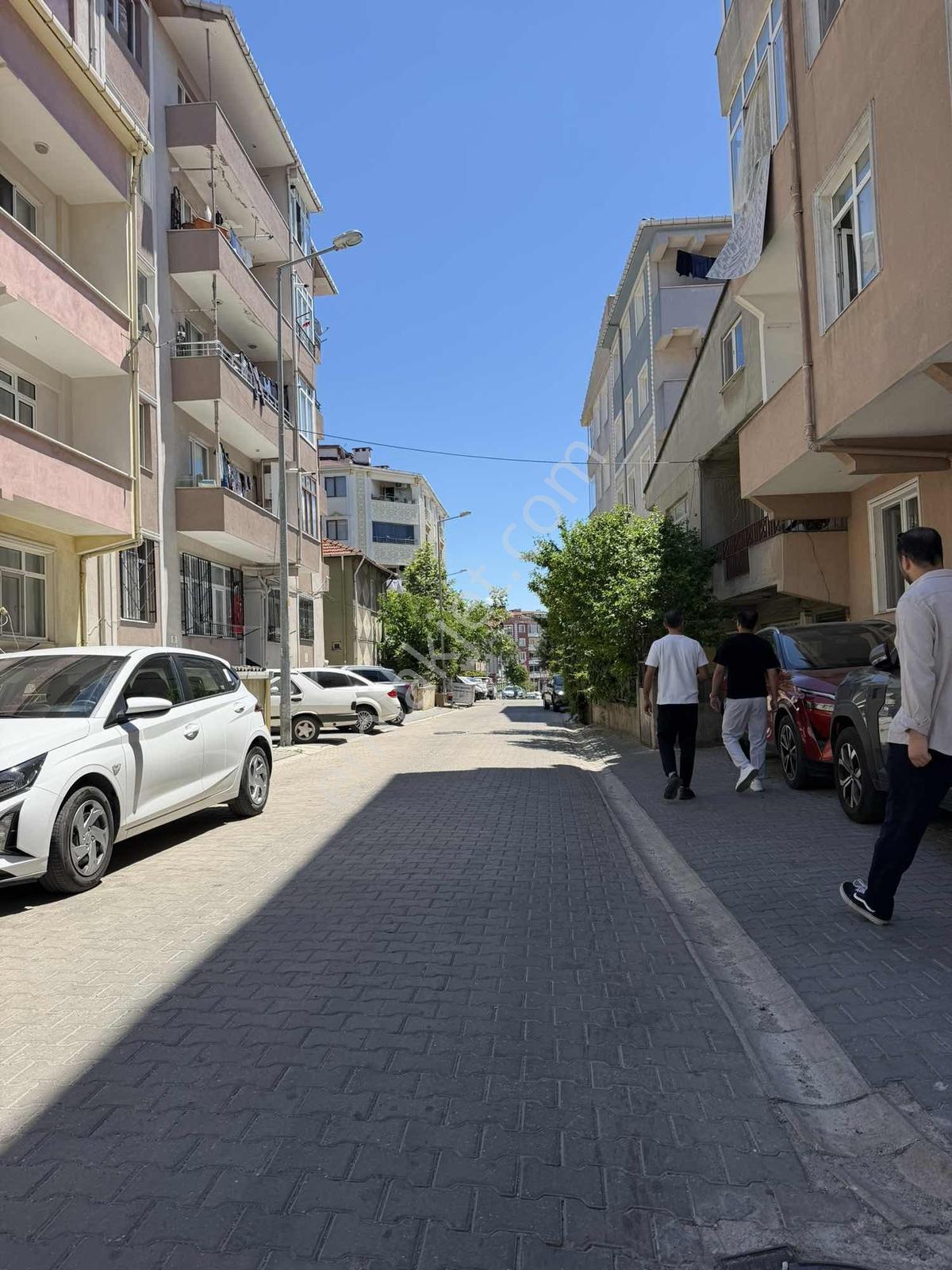 Şeyhsinan Mahallesi'nde Merkezi Konumda Kiralık 3+1 Daire - Görsel 23