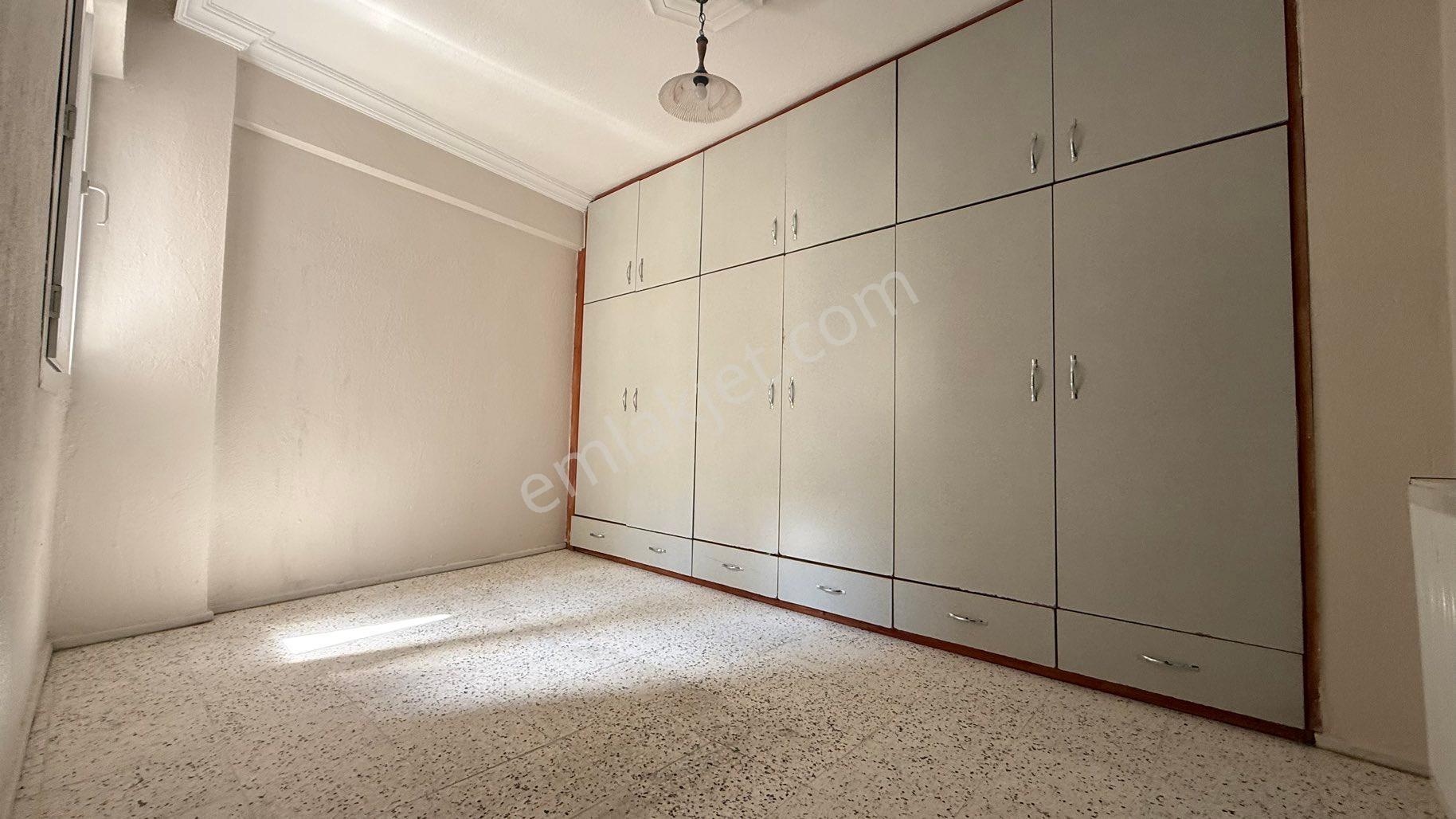 Alaybey Mahallesinde 2+1 Doğalgazlı Kiralık Arakat Daire - Görsel 17
