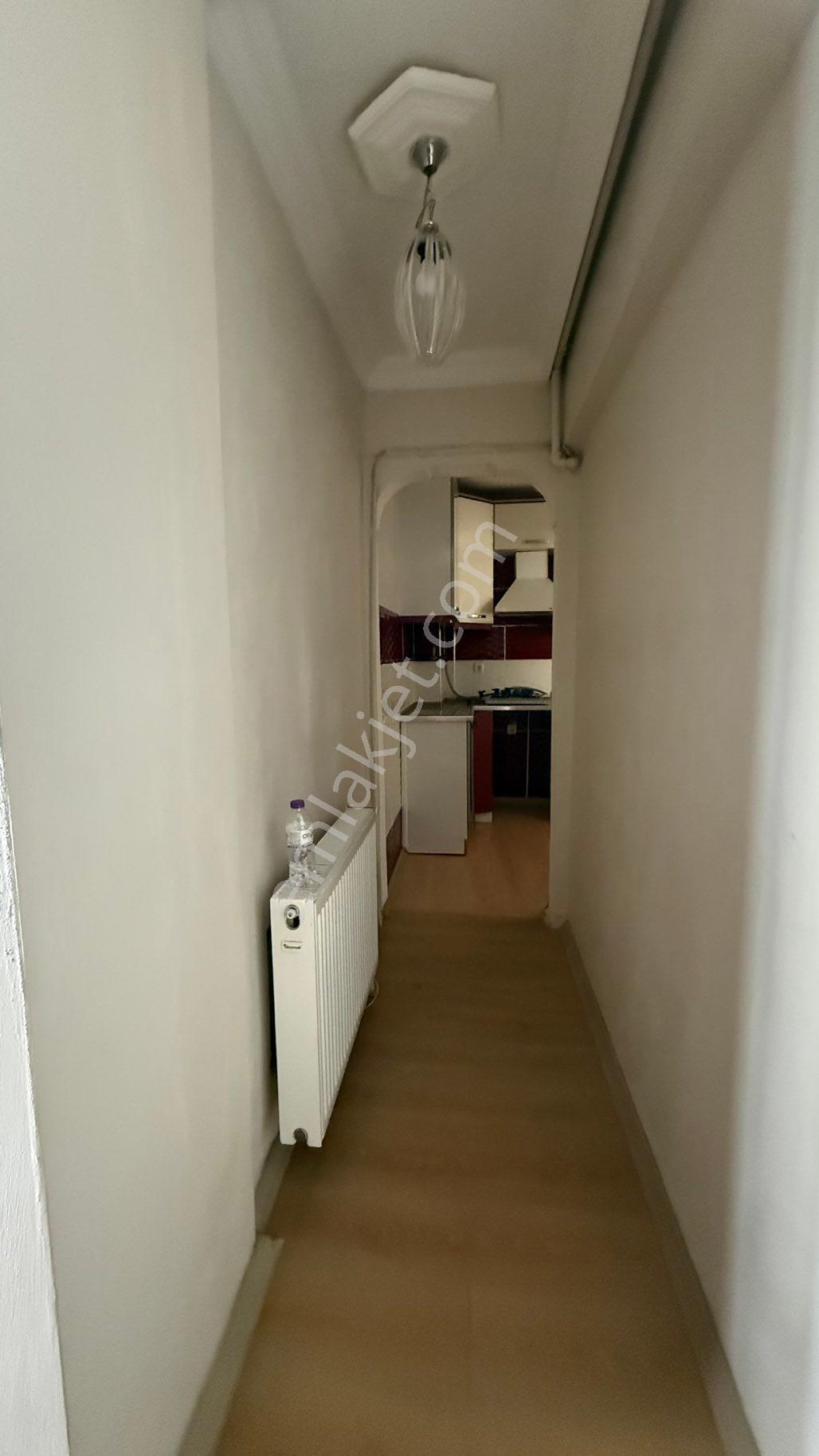 Alaybey Mahallesinde 2+1 Doğalgazlı Kiralık Arakat Daire - Görsel 22