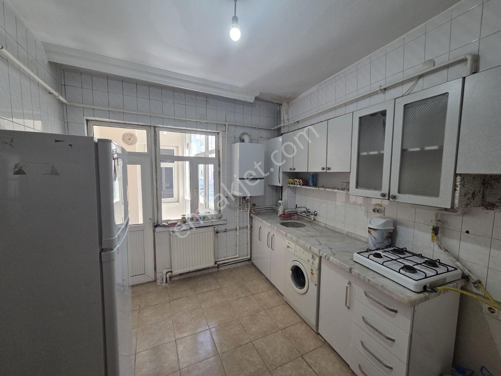 Depozito Yok! Üniversiteye Yakın Eşyalı Asansörlü 3+1 Daire - Görsel 16