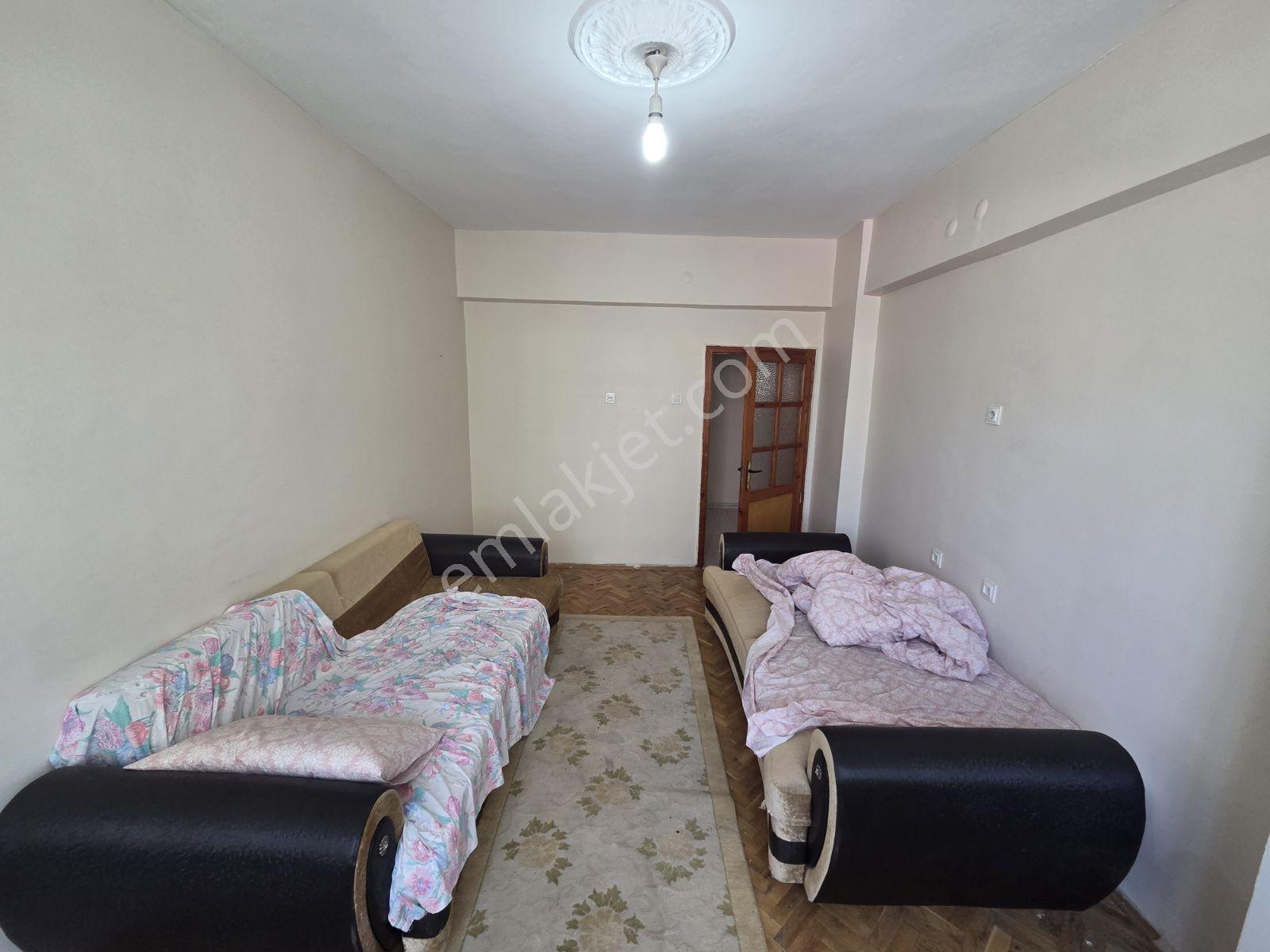 Depozito Yok! Üniversiteye Yakın Eşyalı Asansörlü 3+1 Daire - Görsel 13