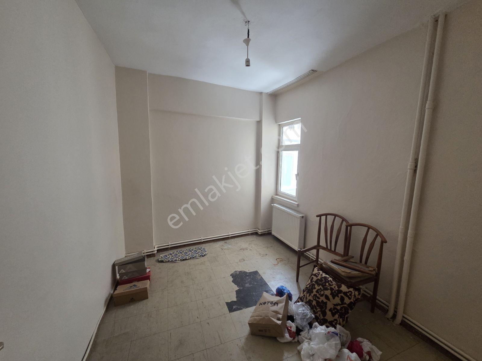 Depozito Yok! Üniversiteye Yakın Eşyalı Asansörlü 3+1 Daire - Görsel 9