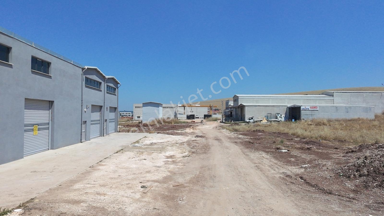 Karaosmanoğlu Sanayi Sitesi Stratejik Konumda 2308 M2 Arsa - Görsel 21