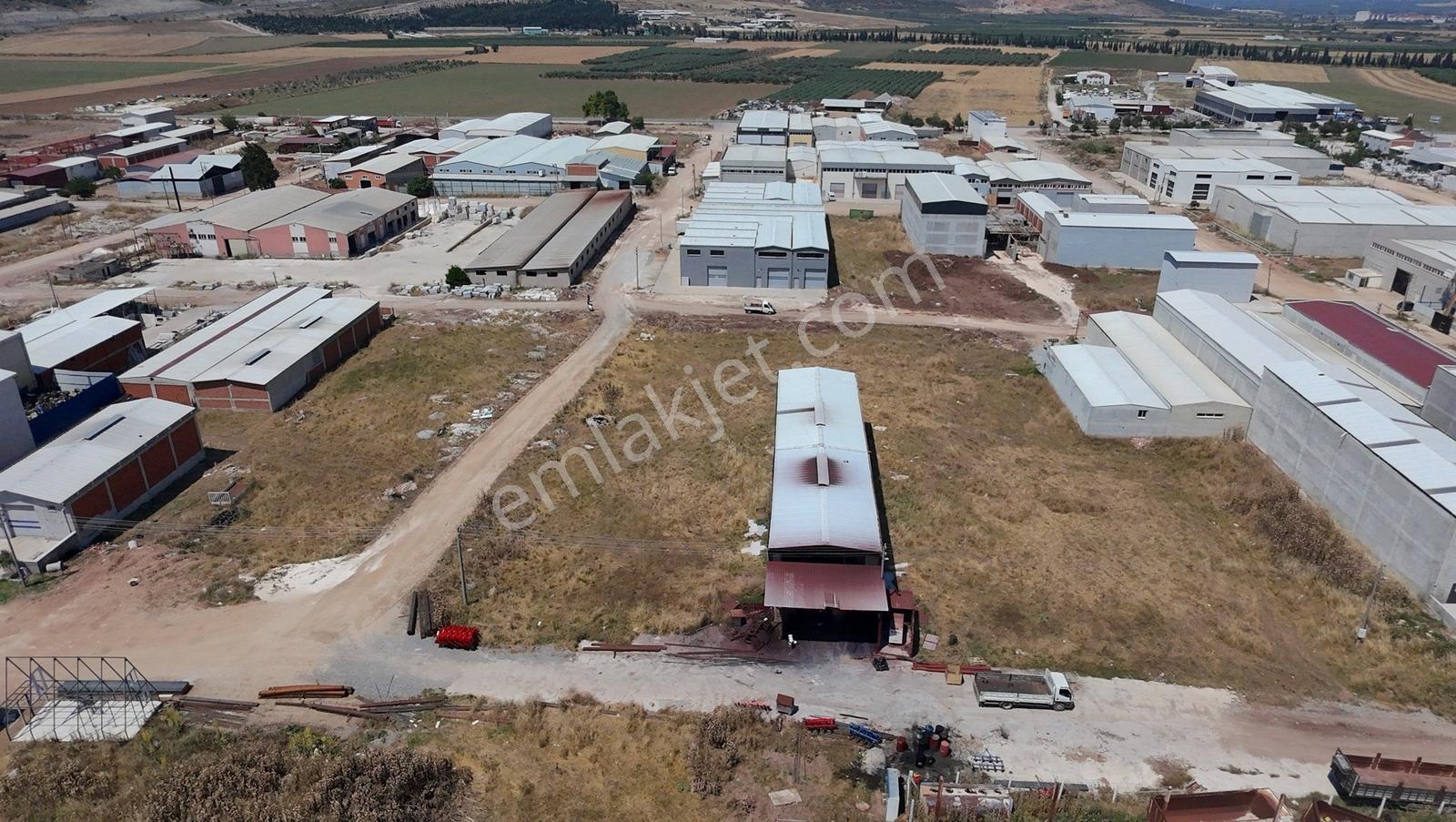 Karaosmanoğlu Sanayi Sitesi Stratejik Konumda 2308 M2 Arsa - Görsel 25