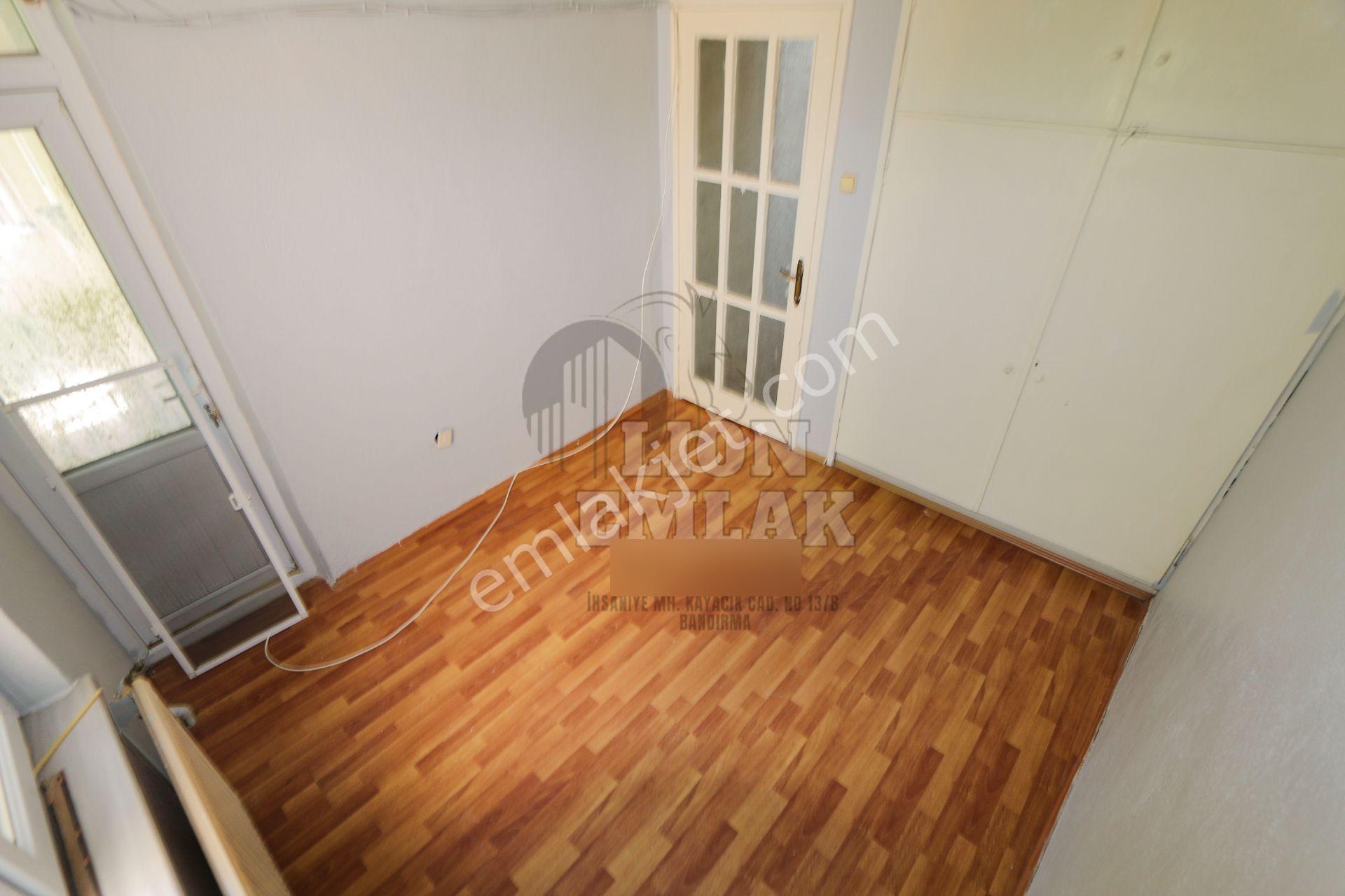 Bandırma Hacıyusuf Mahallesinde Kaçırılmayacak Fırsat! Yenilenmiş, Çift Kapalı Balkonlu Kiralık - Görsel 21