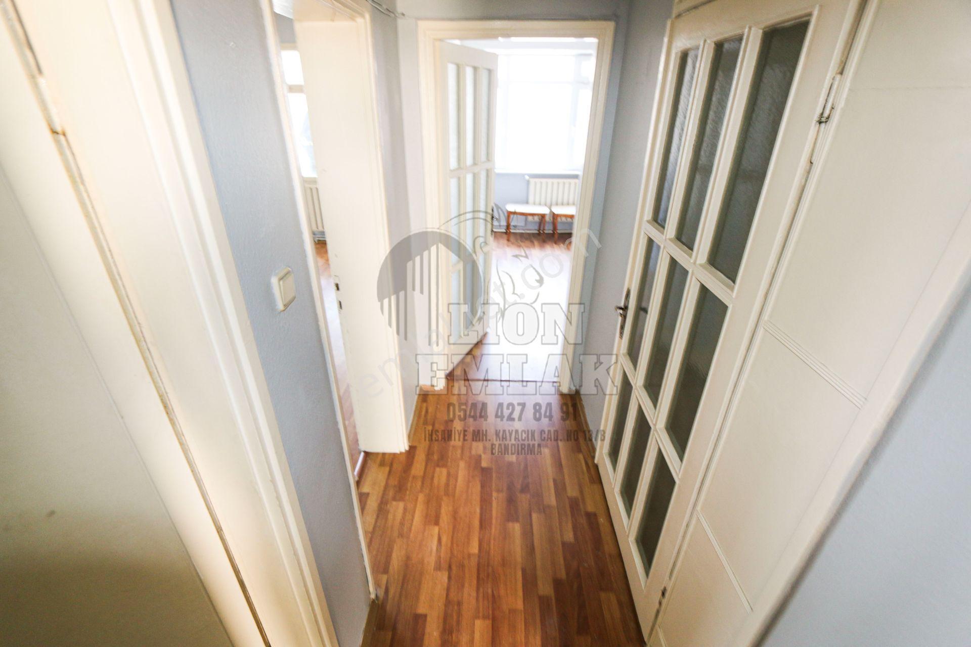 Bandırma Hacıyusuf Mahallesinde Kaçırılmayacak Fırsat! Yenilenmiş, Çift Kapalı Balkonlu Kiralık - Görsel 13