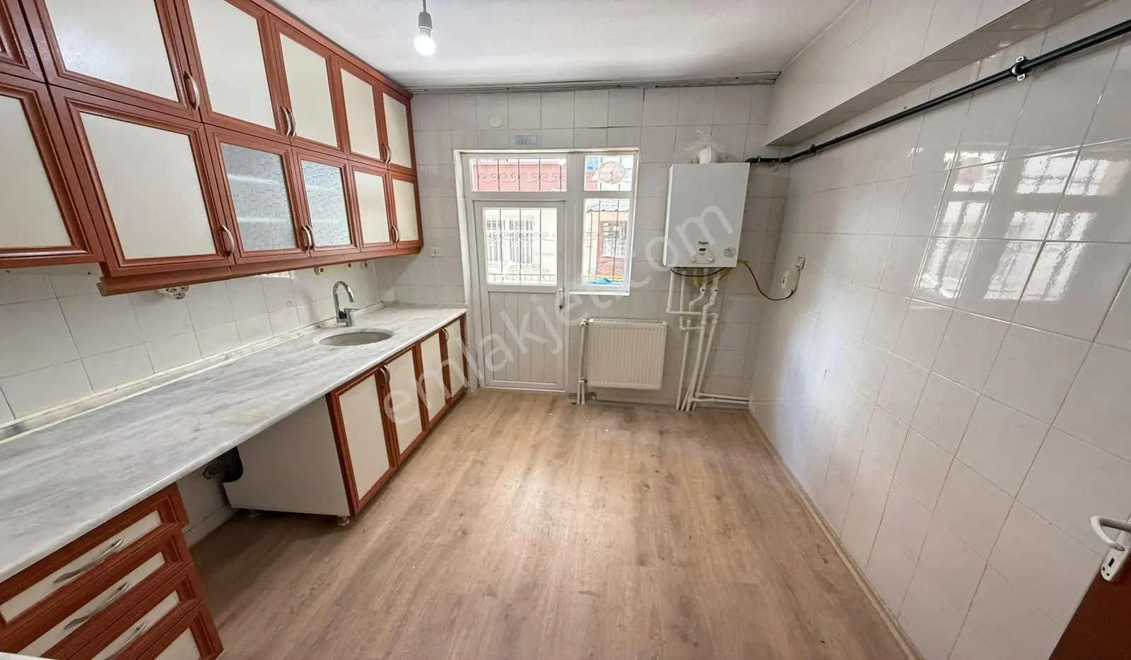 Pınarbaşı 3+1 Yüksek Giriş Altıda Daire Var Hastane Yakını - Görsel 9