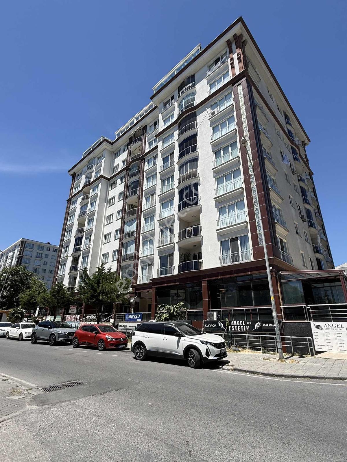 Beylikdüzü Cumhuriyet'te Satılık 3+1 Ferah Geniş Daire - Görsel 23