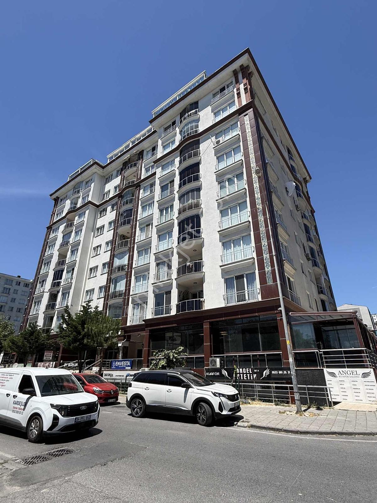 Beylikdüzü Cumhuriyet'te Satılık 3+1 Ferah Geniş Daire - Görsel 24