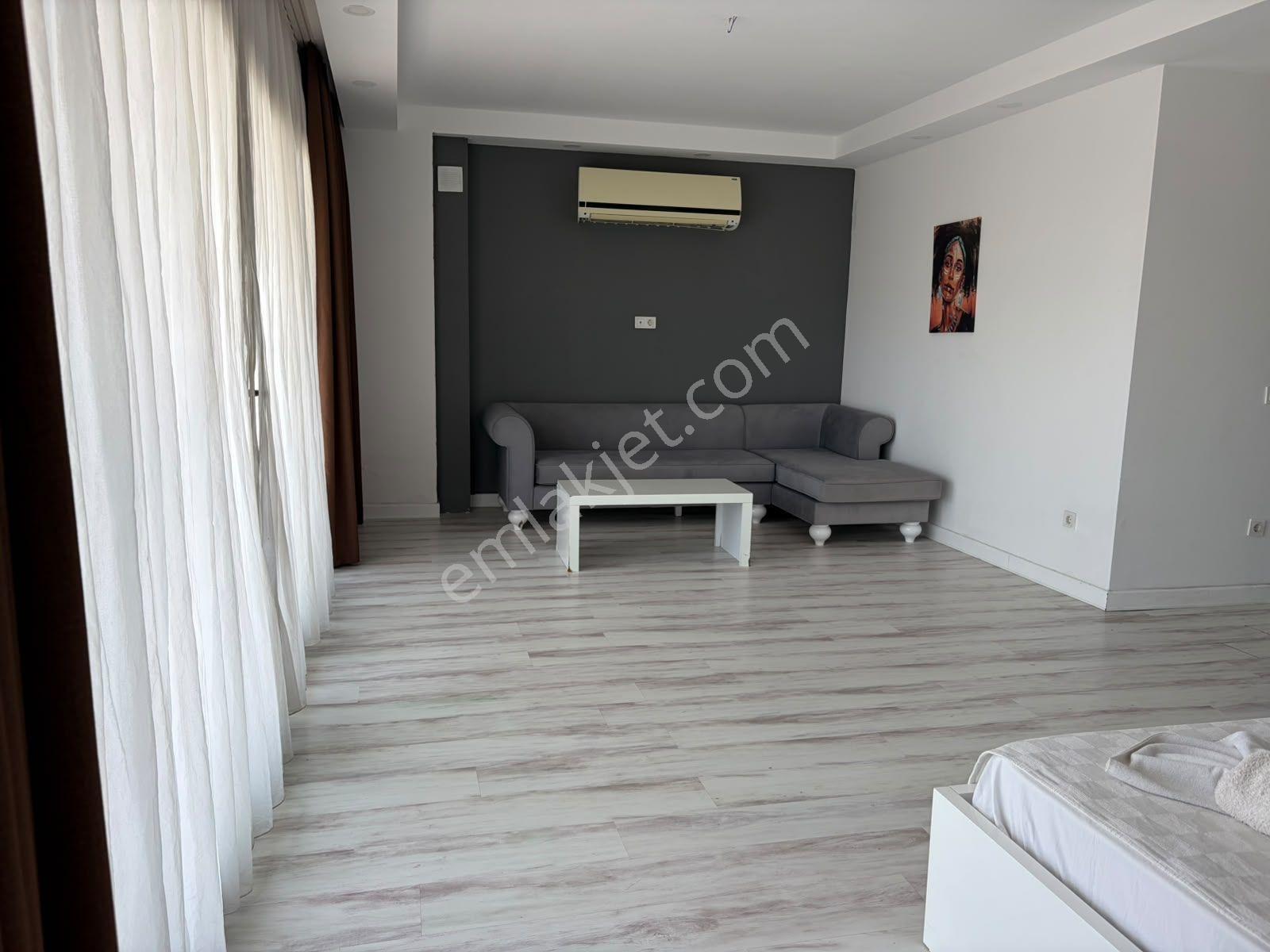 Deniz Manzaralı | 600 M² Arsa Paylı | İskanlı Lüks Villa - Görsel 8