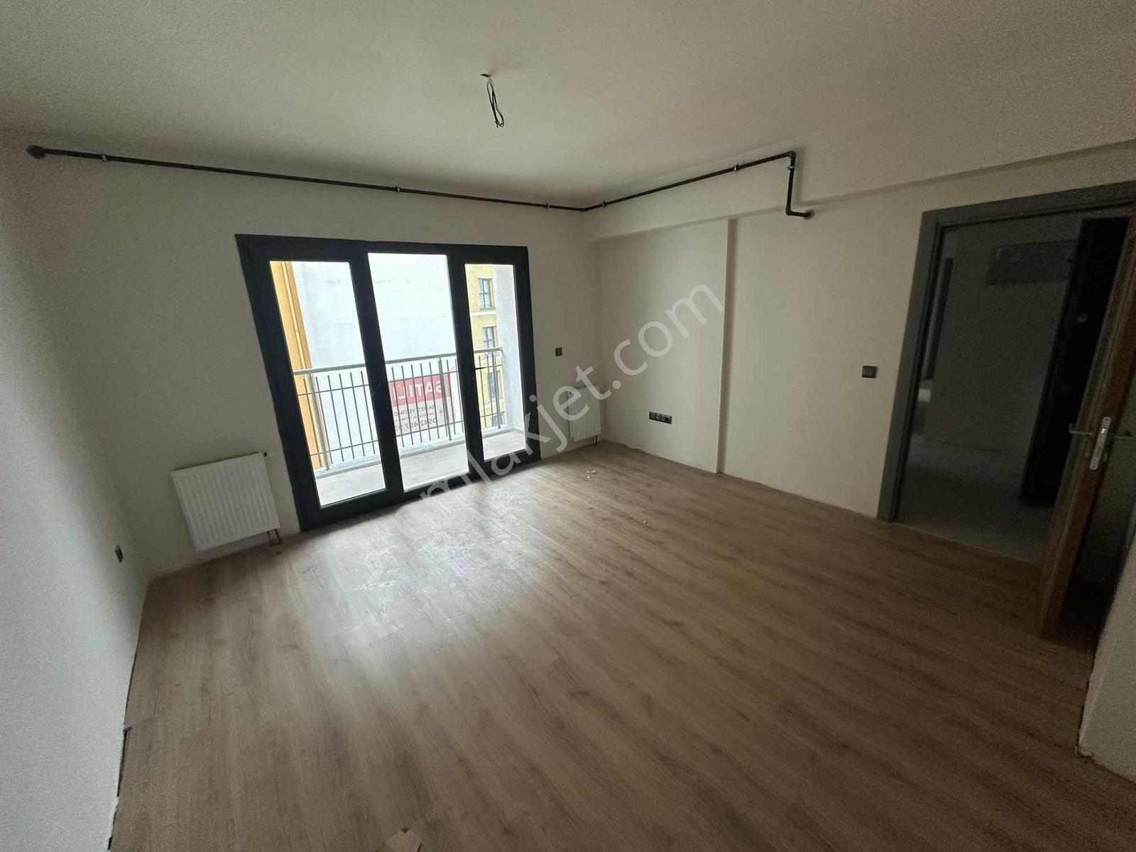 Satılık Arakat Balkonlu 2+1 Kapalı Mutfak - Görsel 21