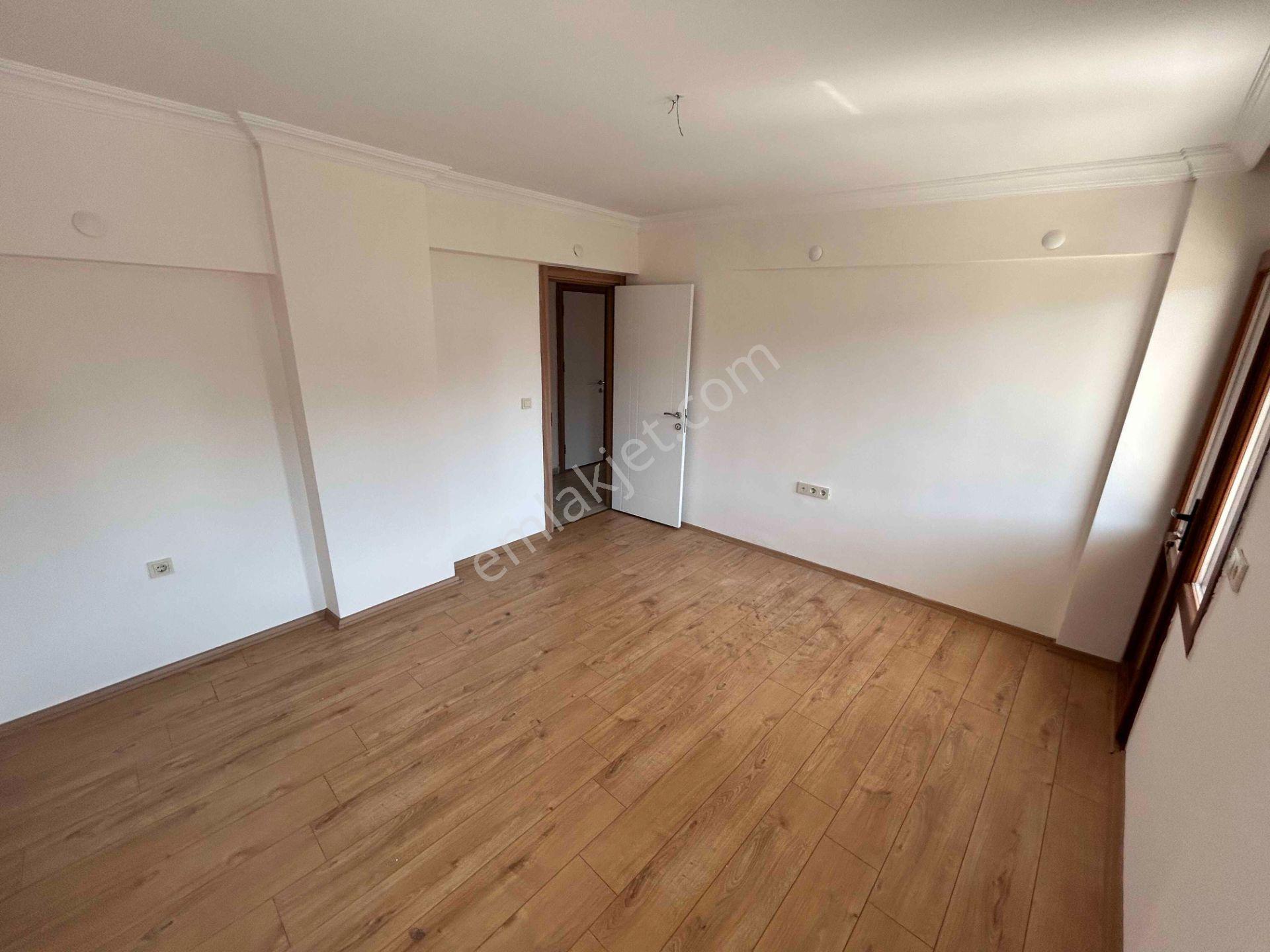 Bahriye Üçok Bulvarı Üzeri, Üç Cepheli, Tadilatlı Kiralık 3+1 Daire - Görsel 15