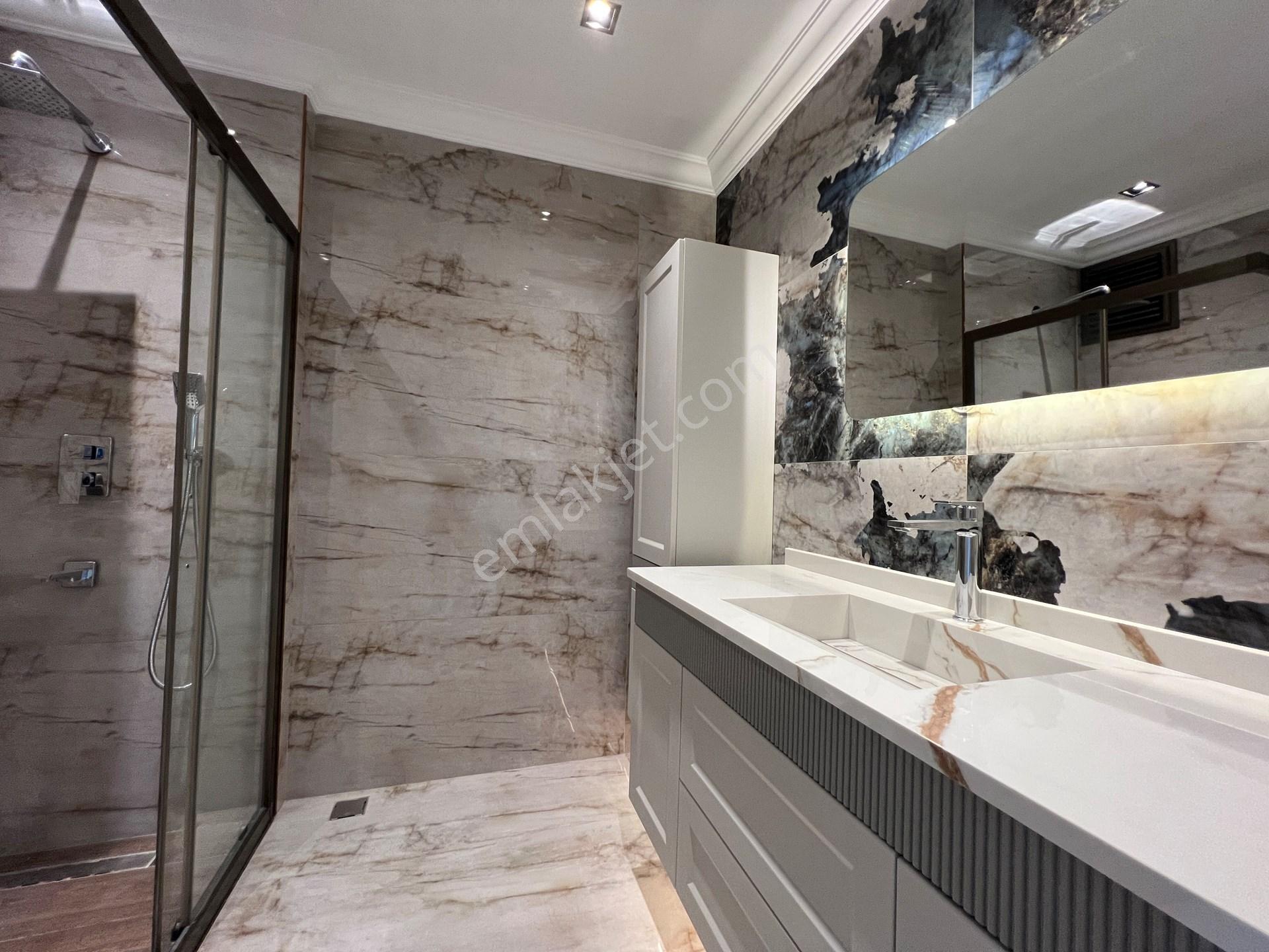 Trabzon Sürmene'de Deniz Manzaralı,site İçi Lüks 4+1 Daire, 230 M² - Görsel 15