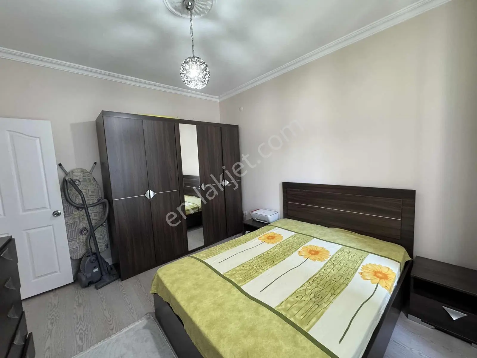 Güzeloba Merkezde Geniş Kiralık Eşyalı 2+1 Daire - Görsel 21