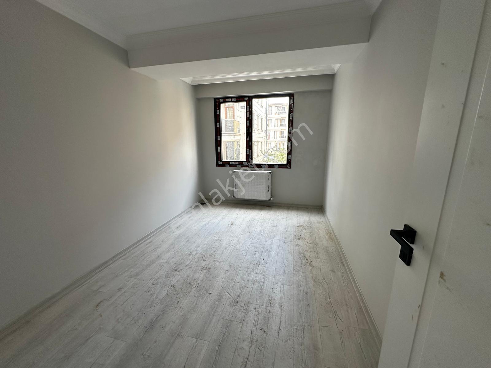 Cennet İtfaye Karşısı 3+1 Sıfır Otoparklı Binada - Görsel 31