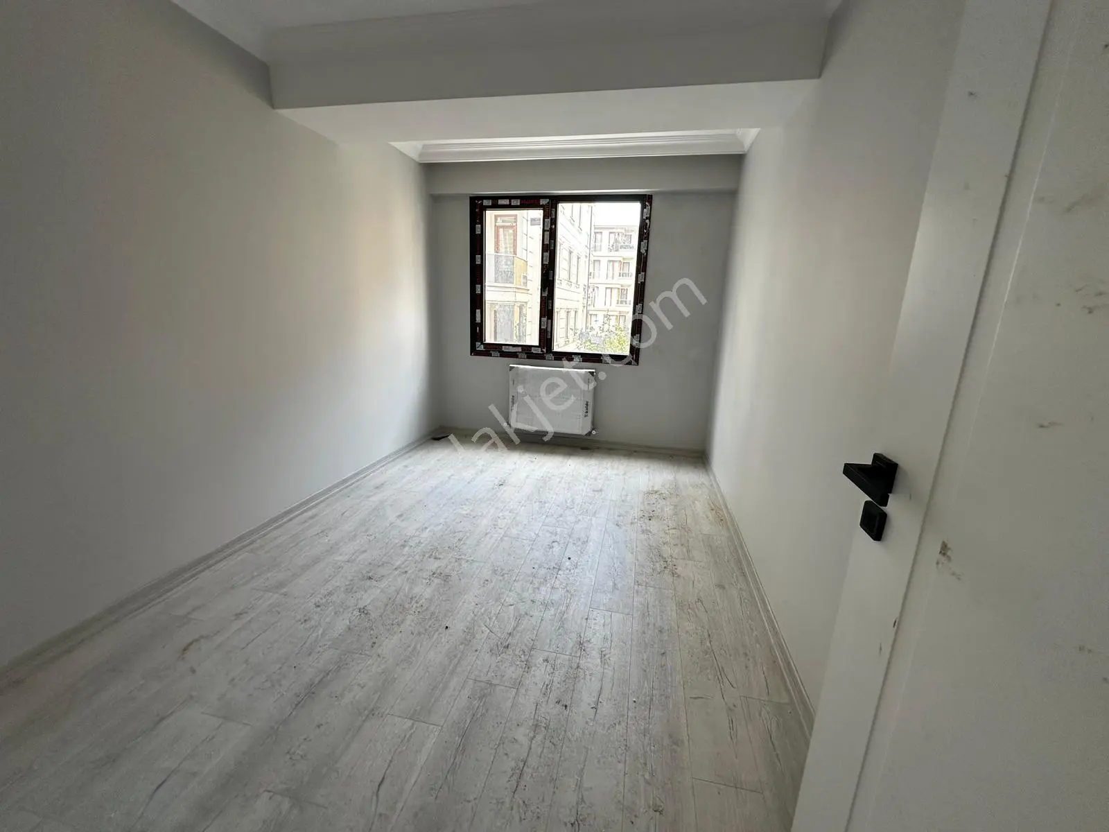 Cennet İtfaye Karşısı 3+1 Sıfır Otoparklı Binada - Görsel 35