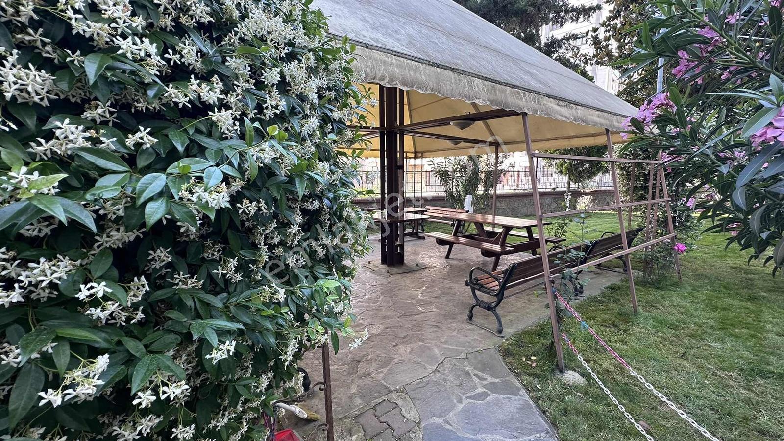 Hukukçular Sitesinde 3+1 Konfor: Şehrin Stresinden Uzak - Görsel 27