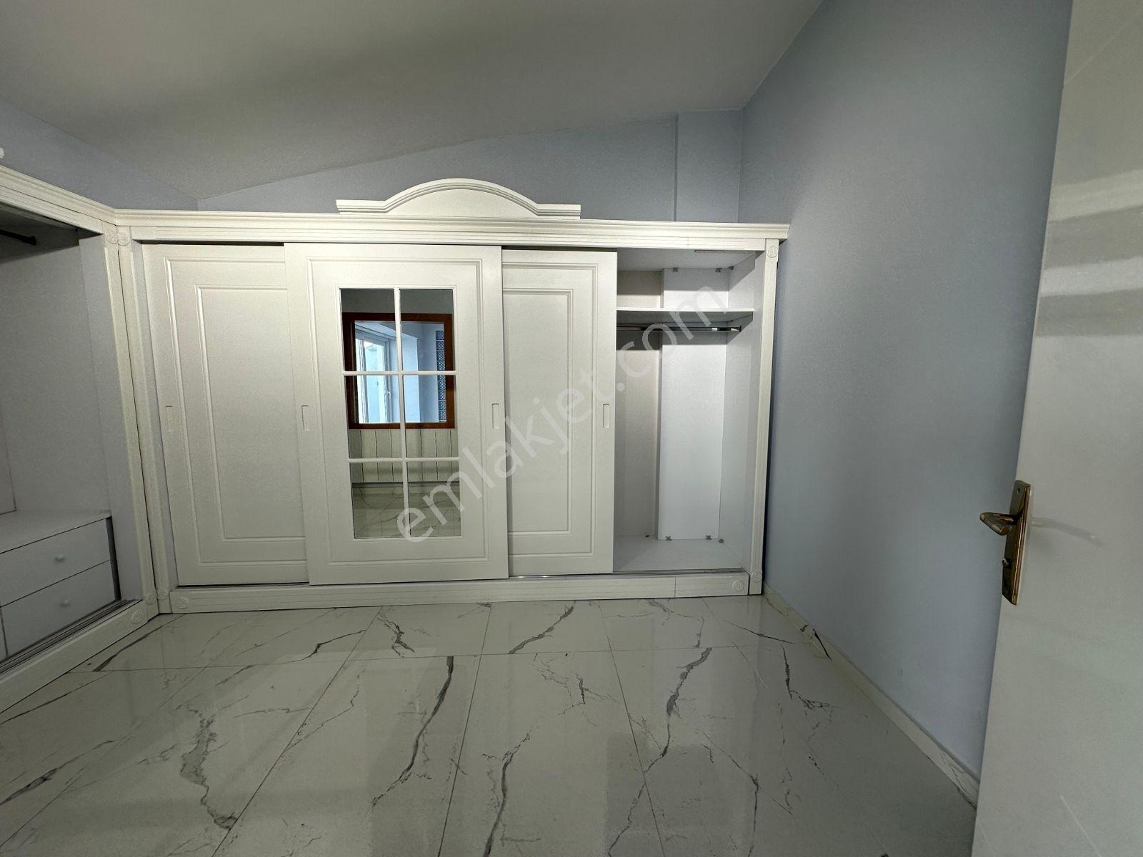 Kuşadası Ege Mh Panaromik Denız Manzaralı 4+2 Çati Dubleks - Görsel 32