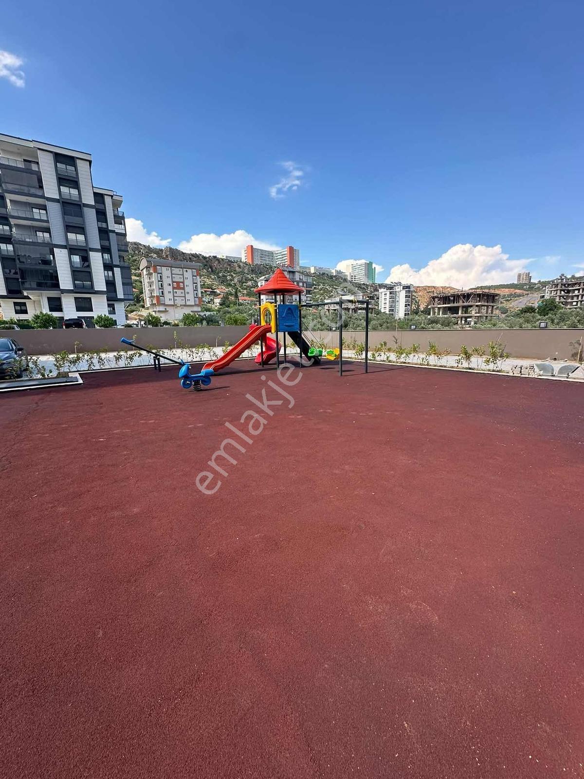 Göçerler Şehir Hast. Ön Tarafı Havuzlu Site Kiralık 1+1 Katta - Görsel 21