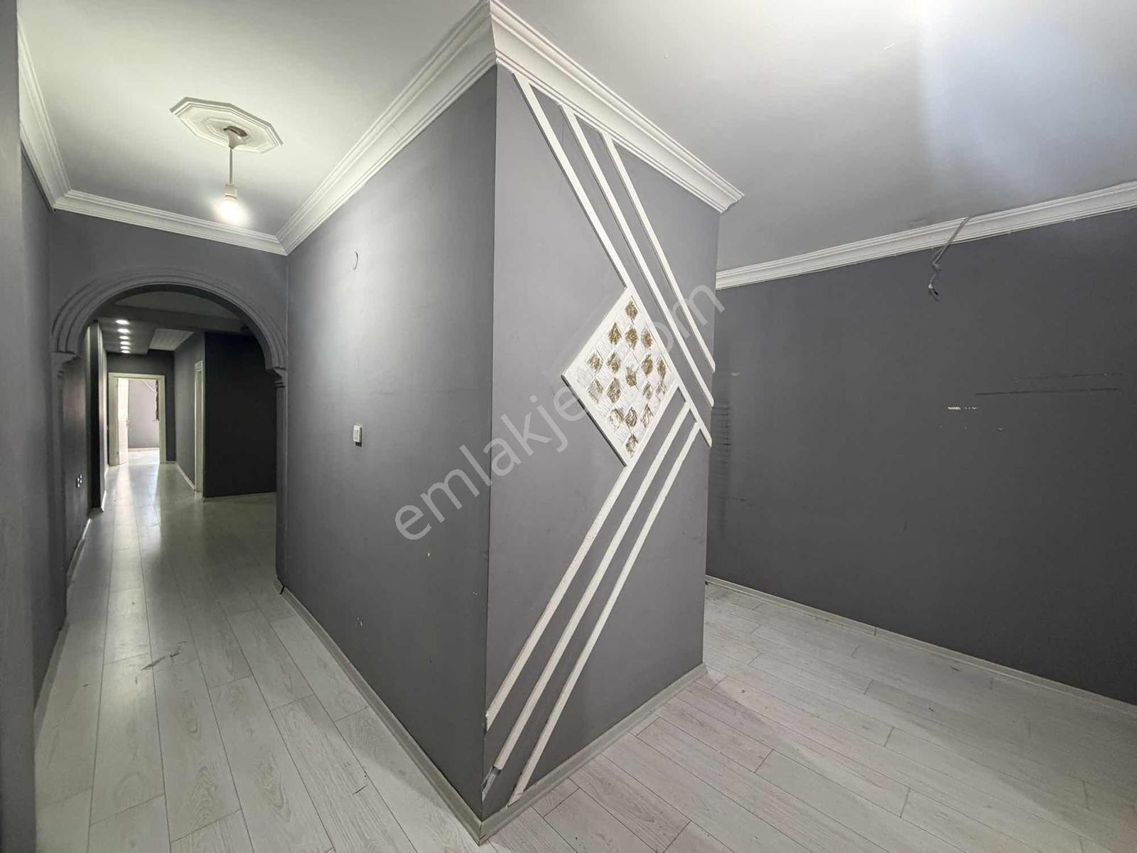 Şarampol Caddesi Kapalı Yolda İş Merkezinde 2+1 Kiralık Ofis - Görsel 5