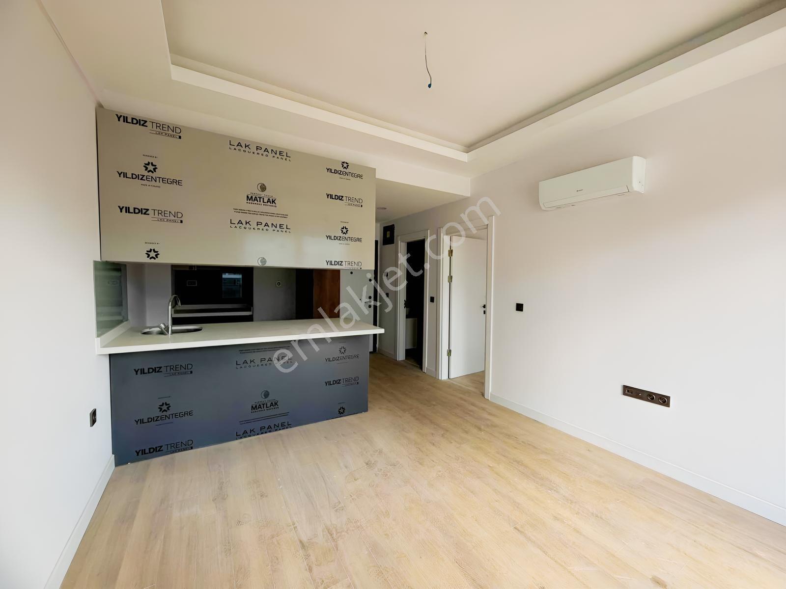 Altıntaş'ta Havuzlu Site İçinde Arakat 1+1 Kiralık Daire - Görsel 17