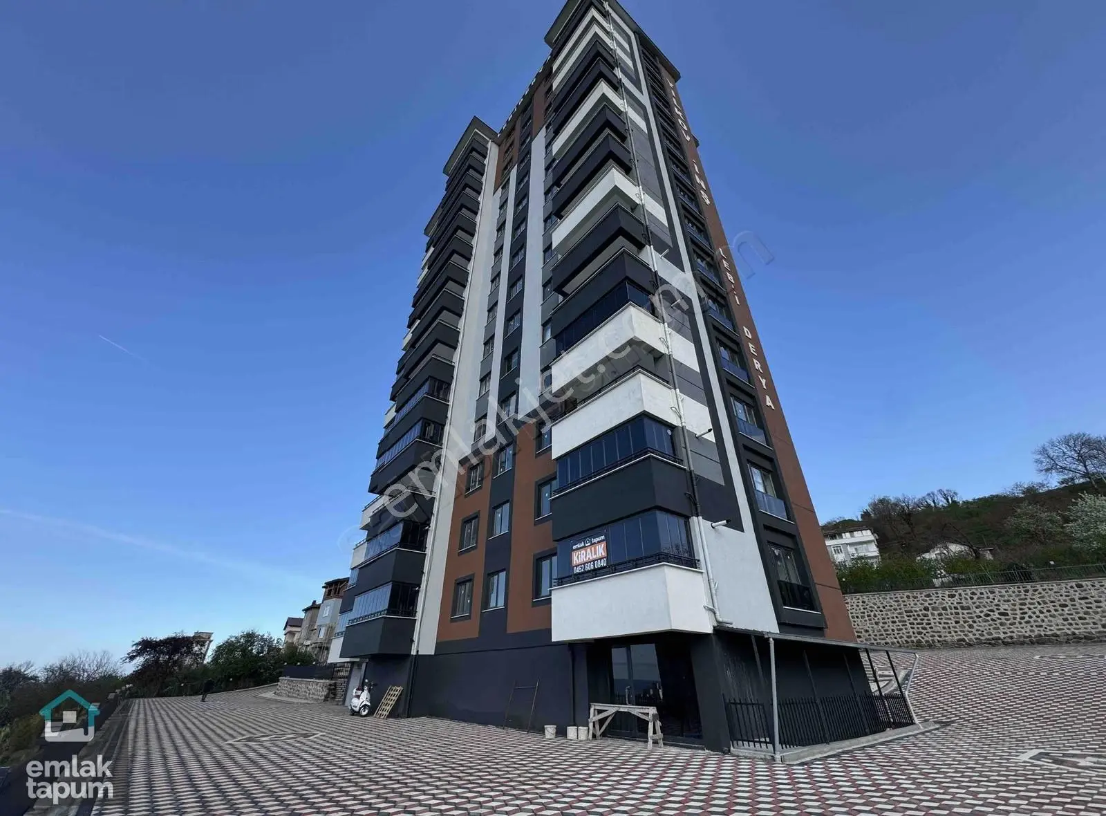 Fatsa Fatih Mh. Leb-i Derya Sitesi Geniş 4+1 Satılık Lüks Daire