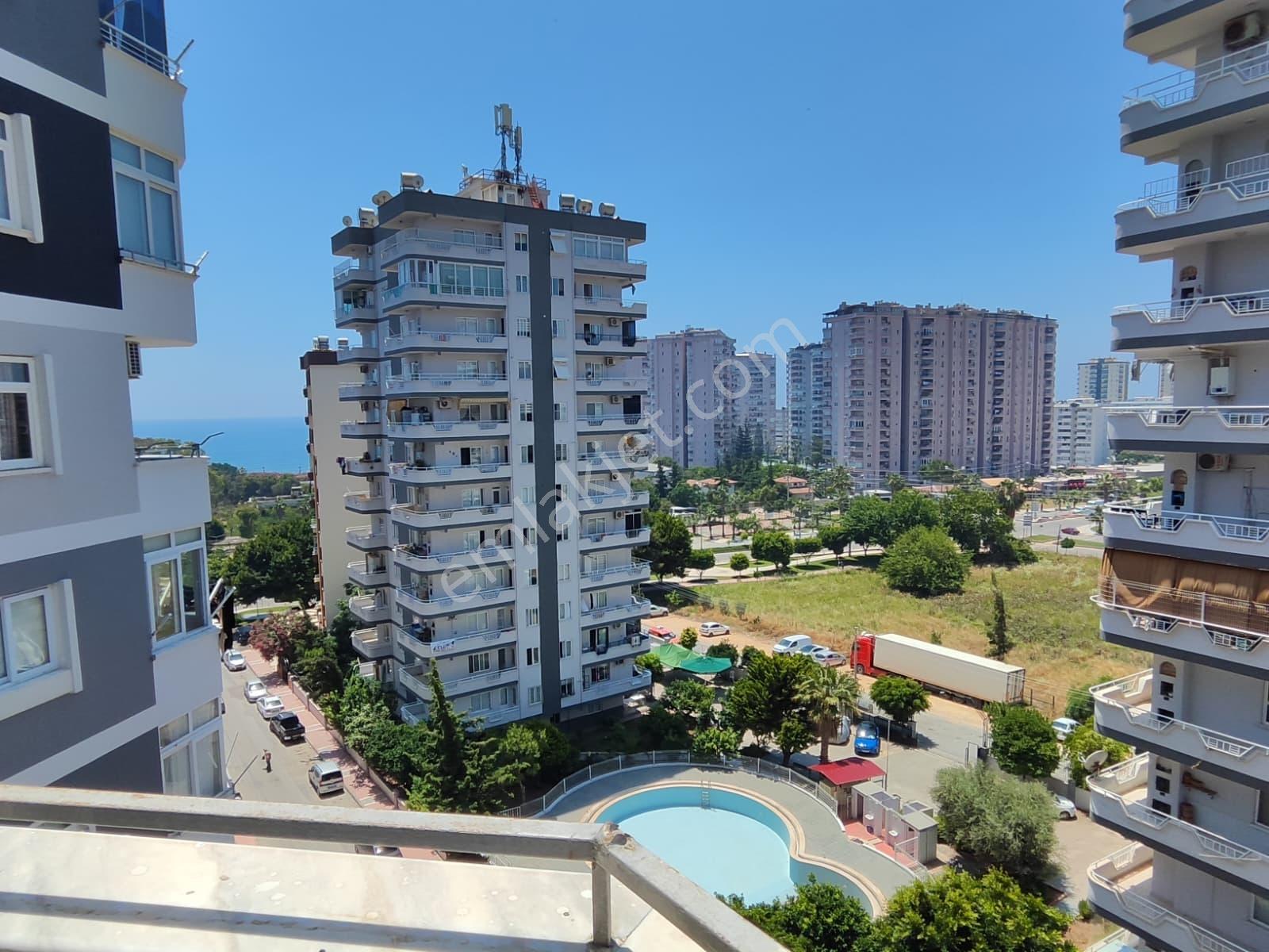 Thor'dan Kiralık Mezitli Mercan Sitesi'nde 3+1 160 M2 Daire - Görsel 30